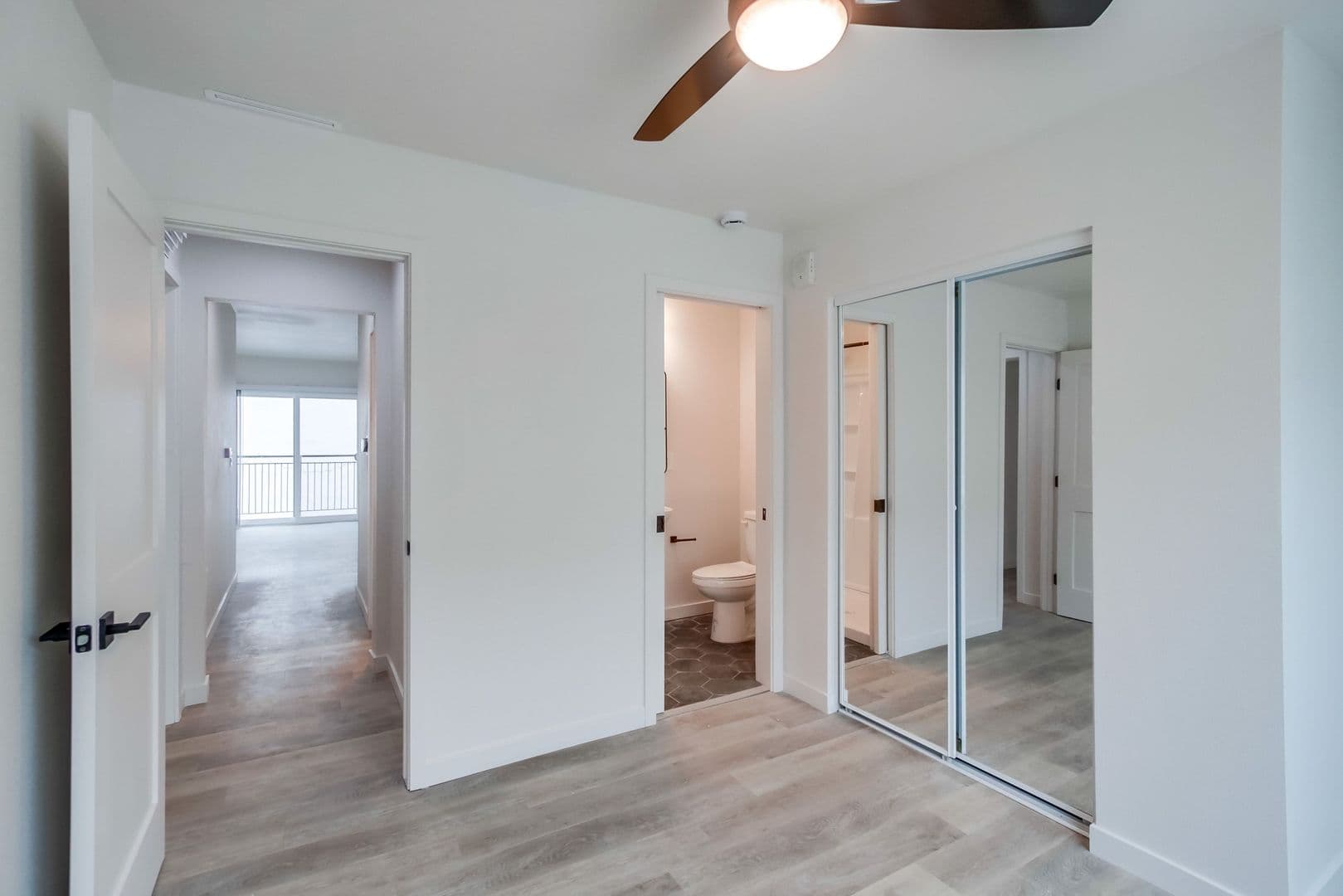 San Diego Apartment: 4820-4880 Clairemont Mesa Blvd