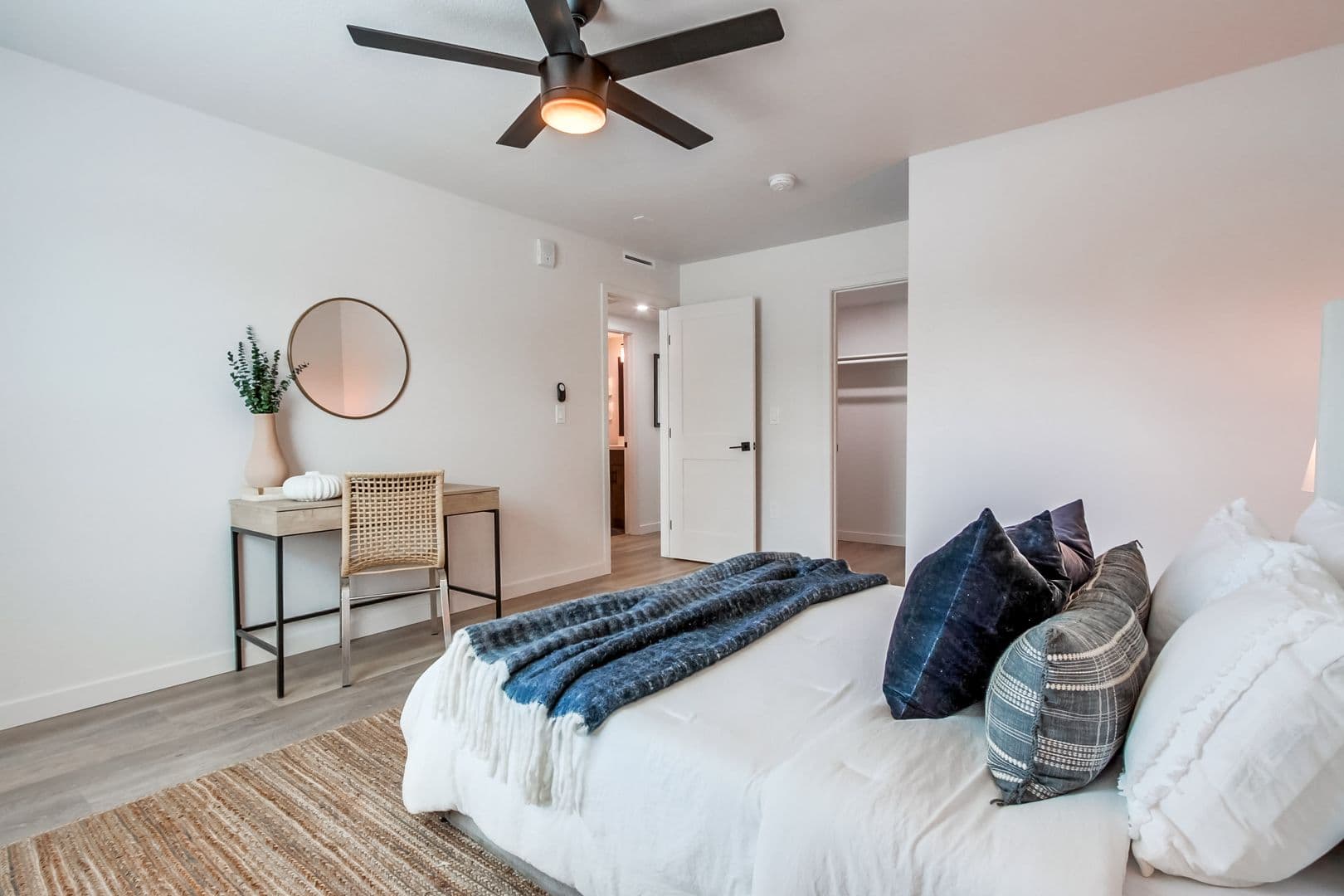 San Diego Apartment: 4820-4880 Clairemont Mesa Blvd