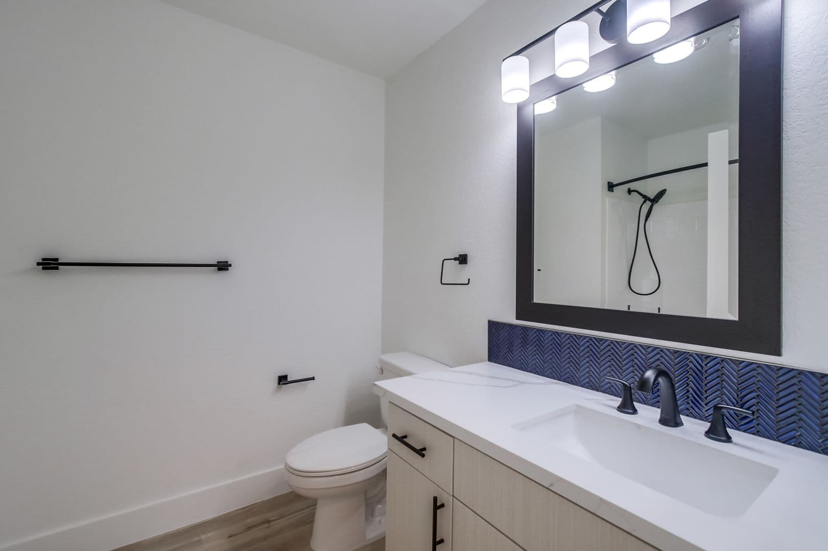 San Diego Apartment: 3502 Angelucci St