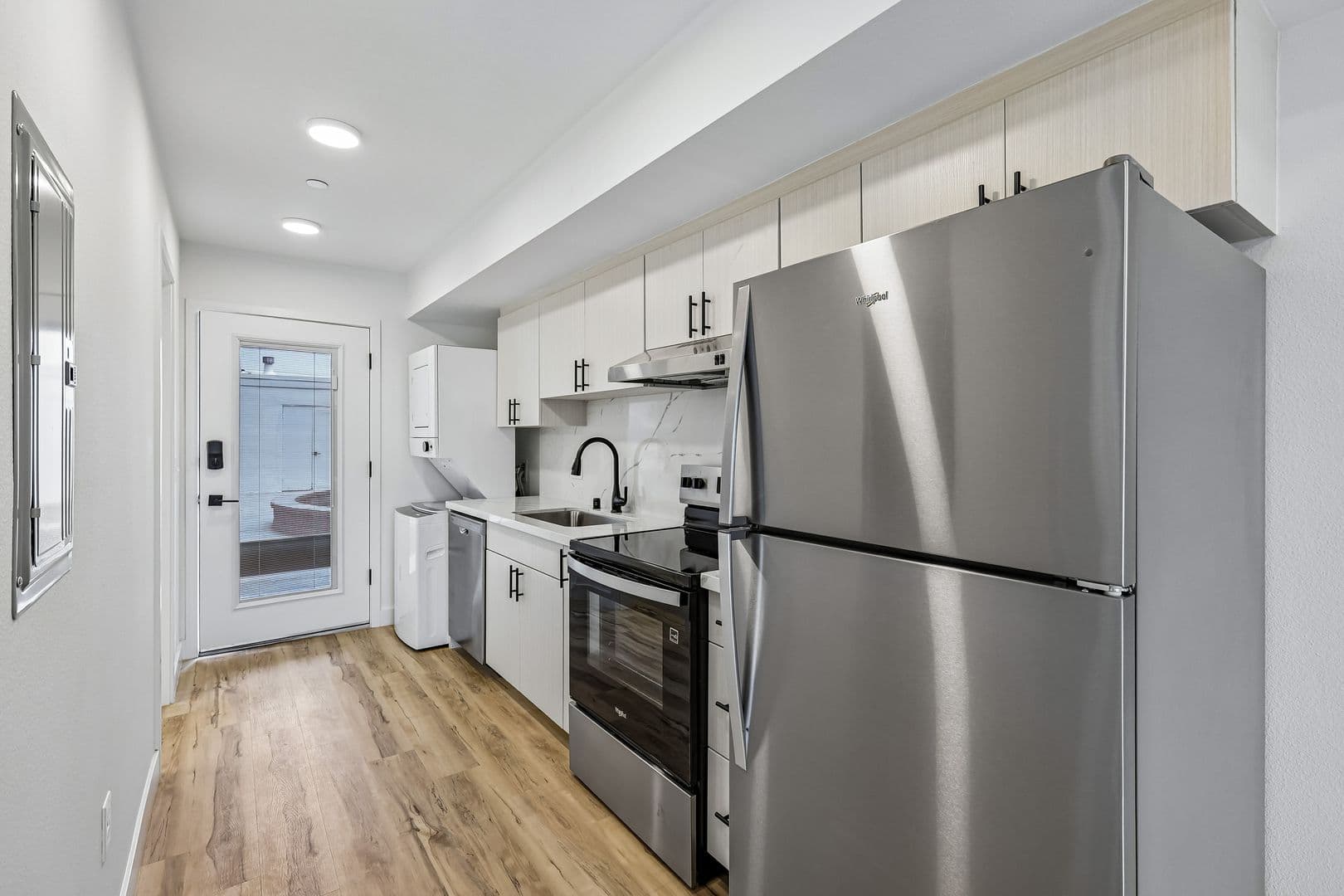 San Diego Apartment: 2330-2332 Grand Avenue