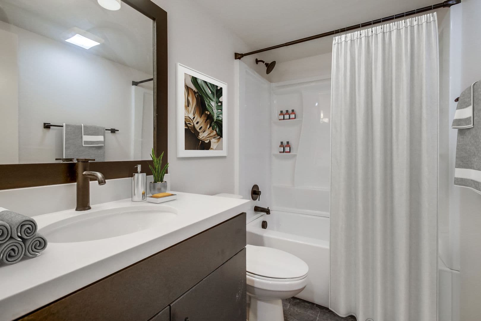 San Diego Apartment: 4820-4880 Clairemont Mesa Blvd