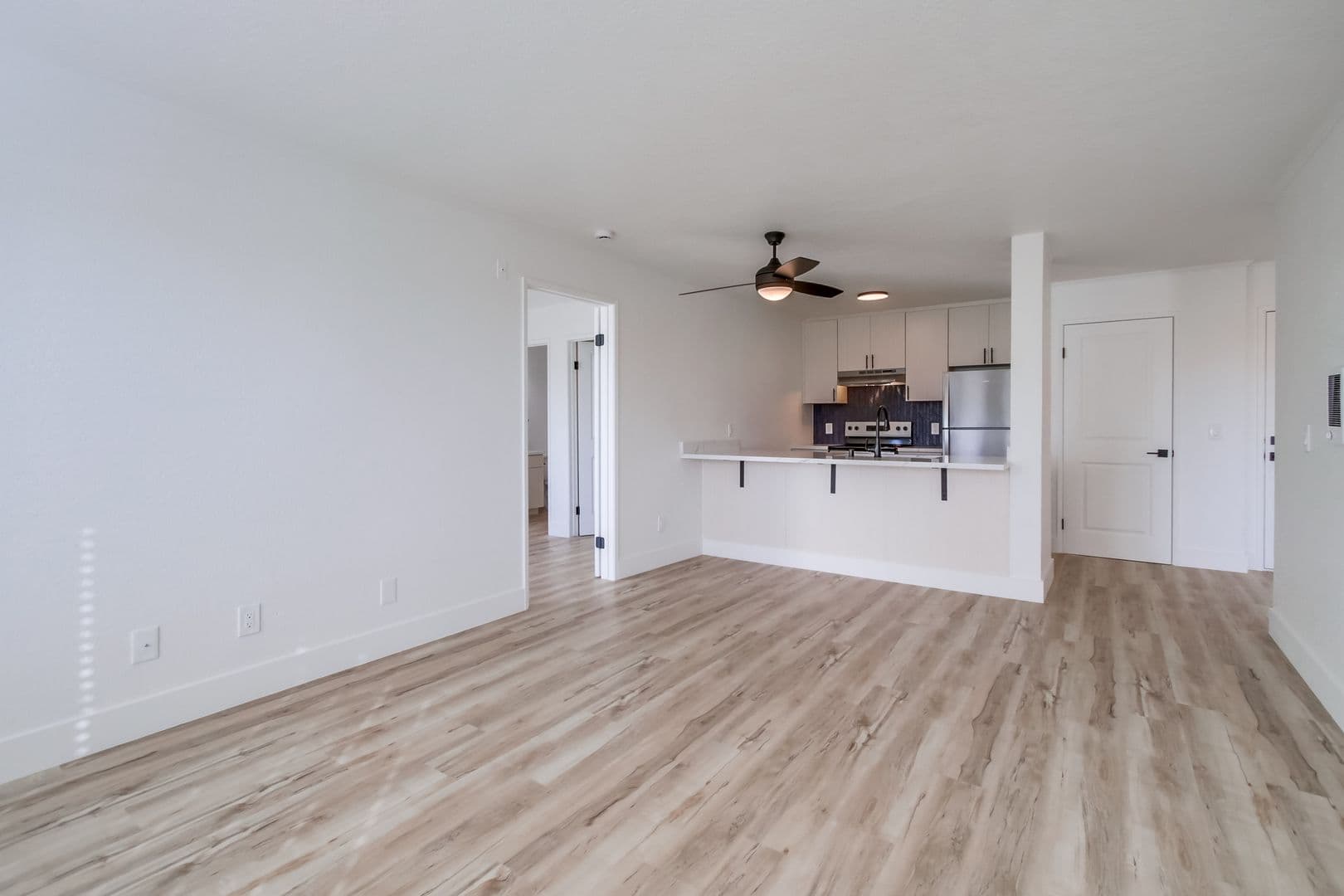 San Diego Apartment: 3502 Angelucci St