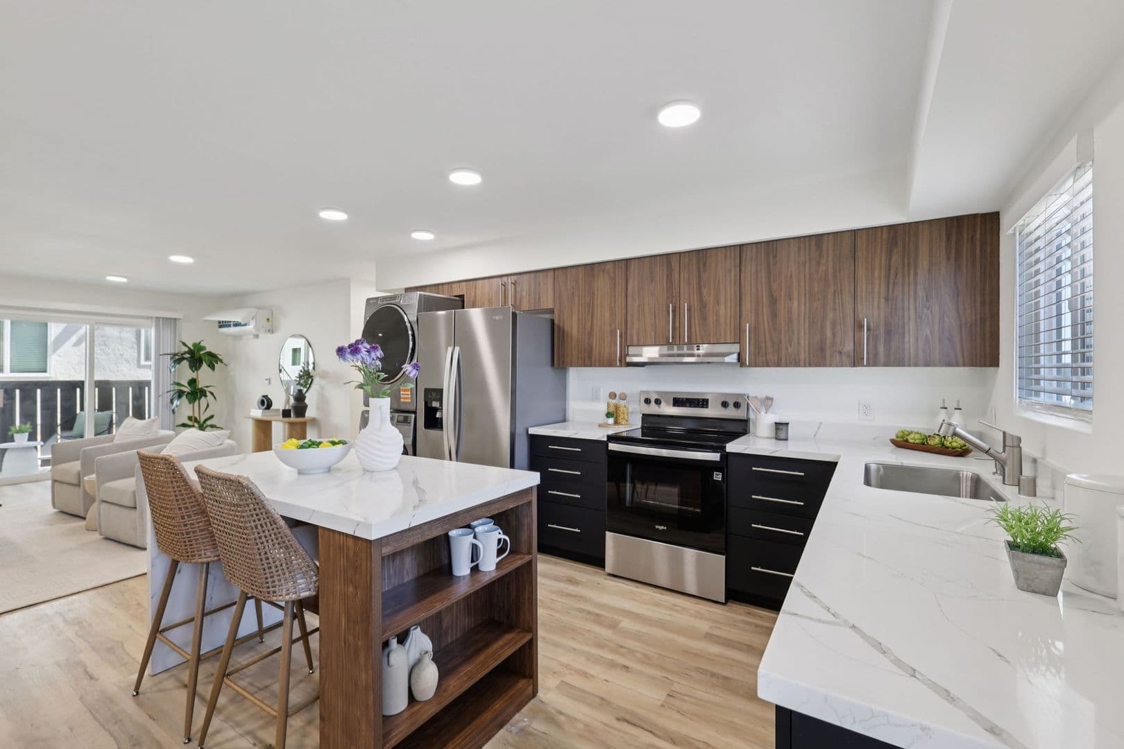 Chula Vista Apartment: 1311 4th Ave