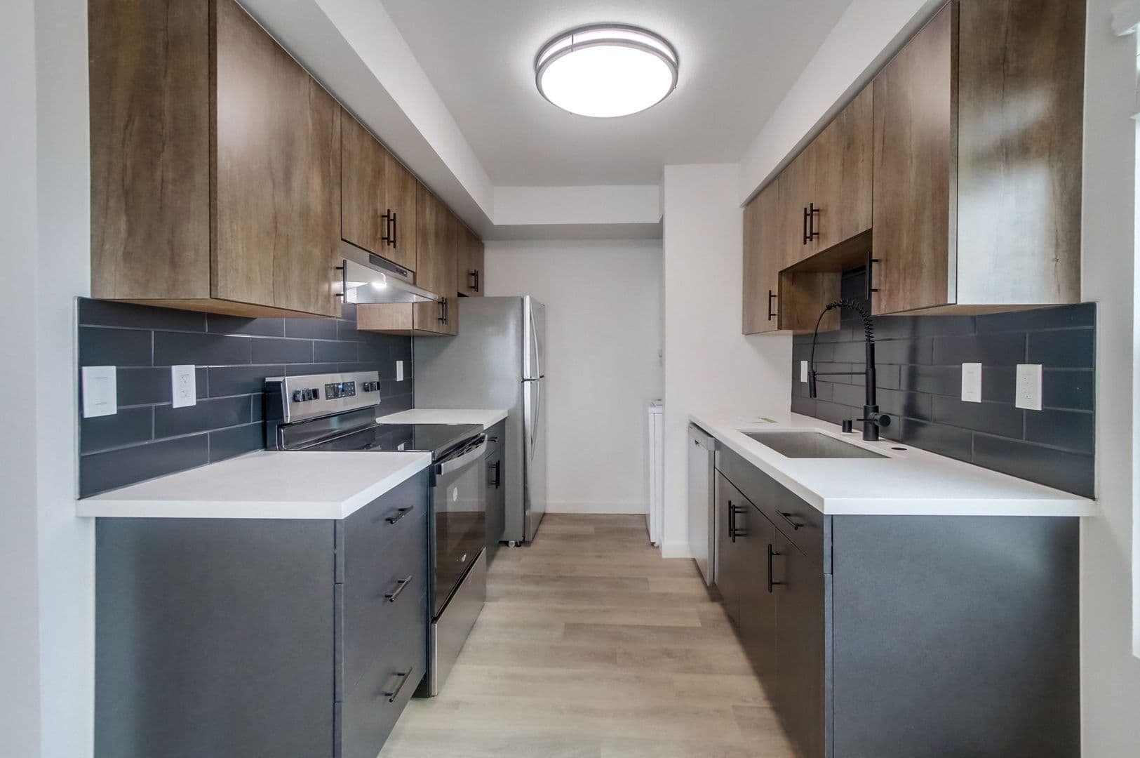 San Diego Apartment: 4820-4880 Clairemont Mesa Blvd