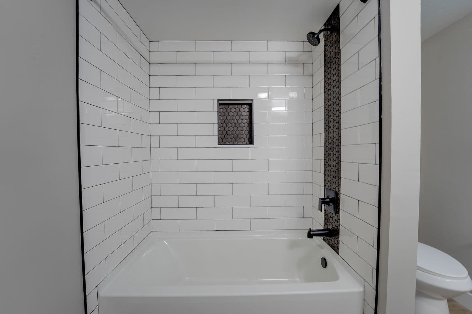 San Diego Apartment: 1239 Robinson Avenue