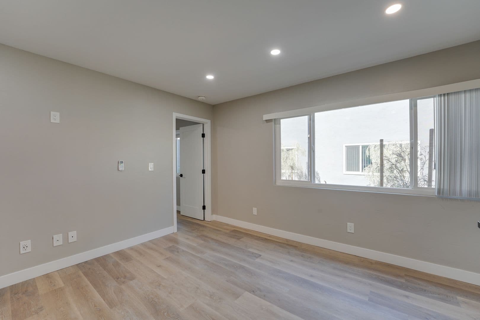 San Diego Apartment: 1239 Robinson Avenue