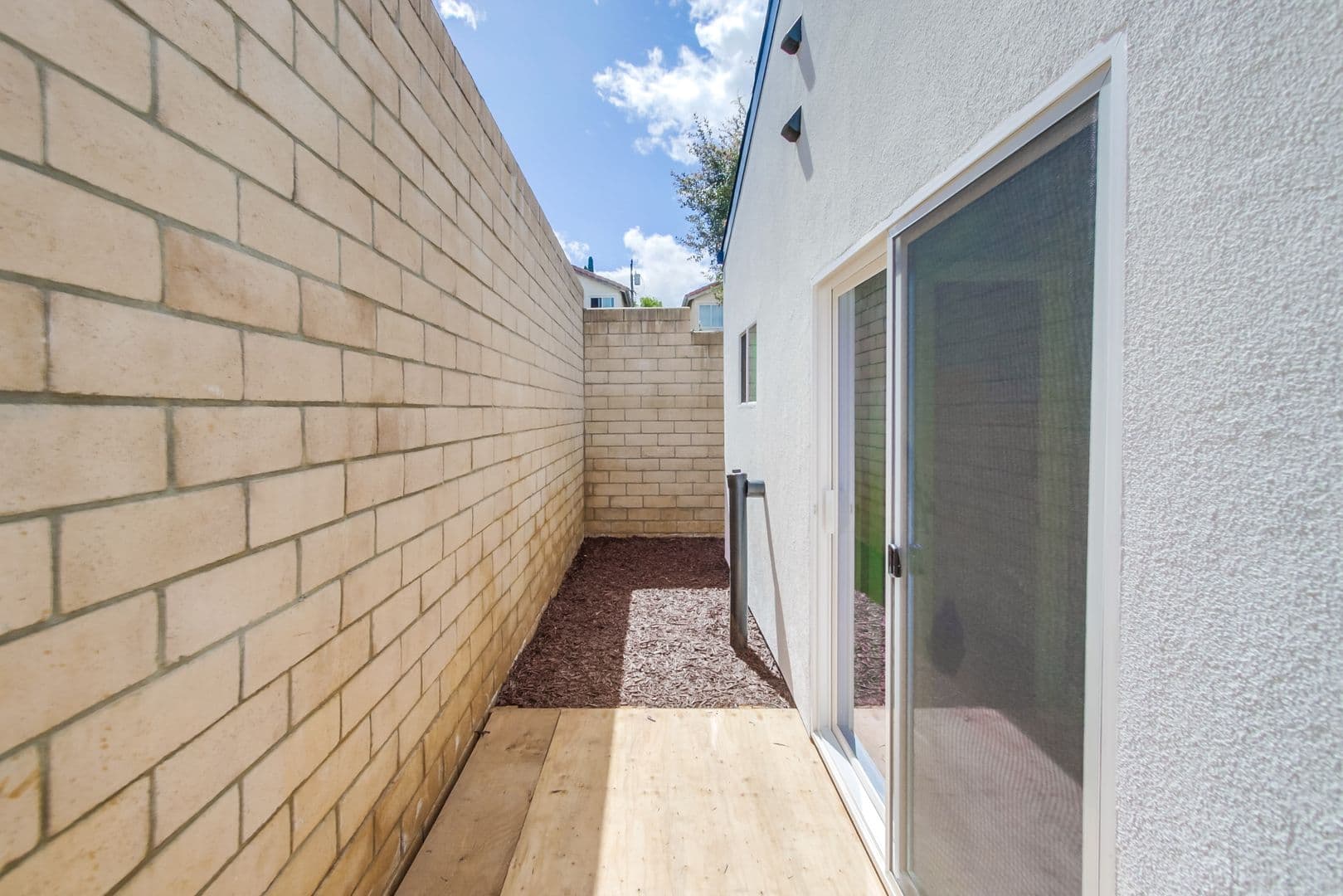 Escondido Apartment: 205 W. Vermont Ave