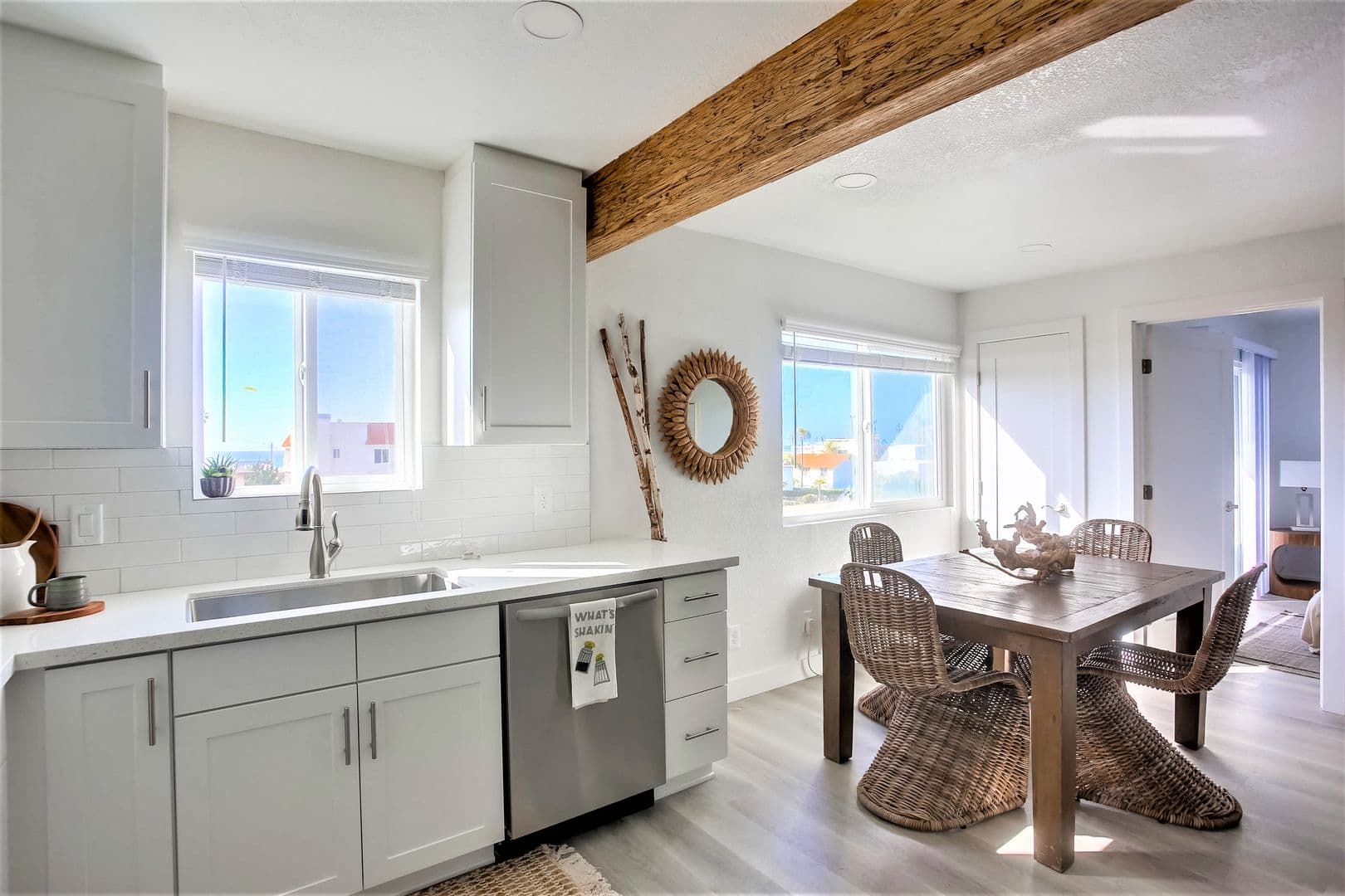 Oceanside Apartment: 1037 South Cleveland Street