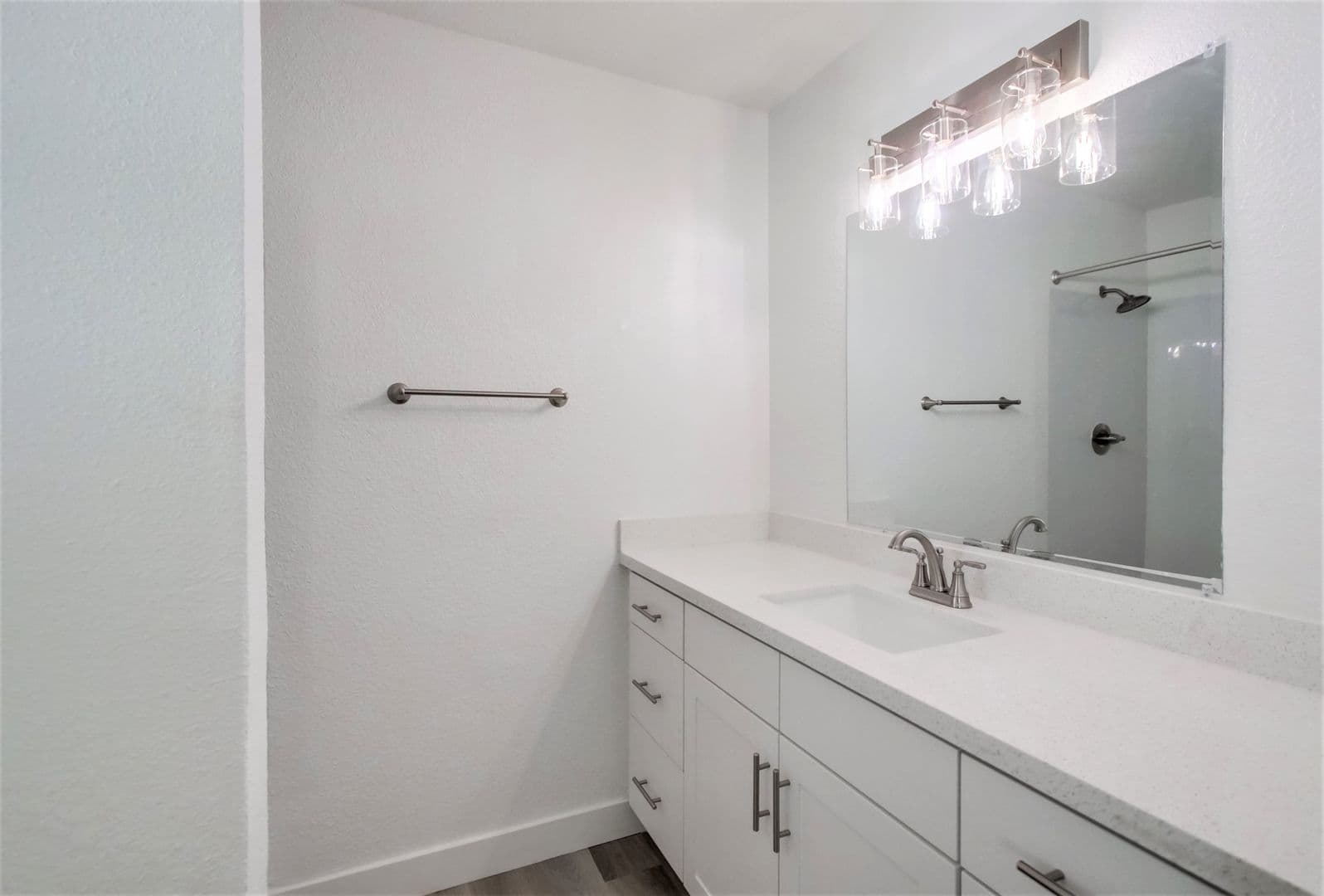 Oceanside Apartment: 1037 South Cleveland Street