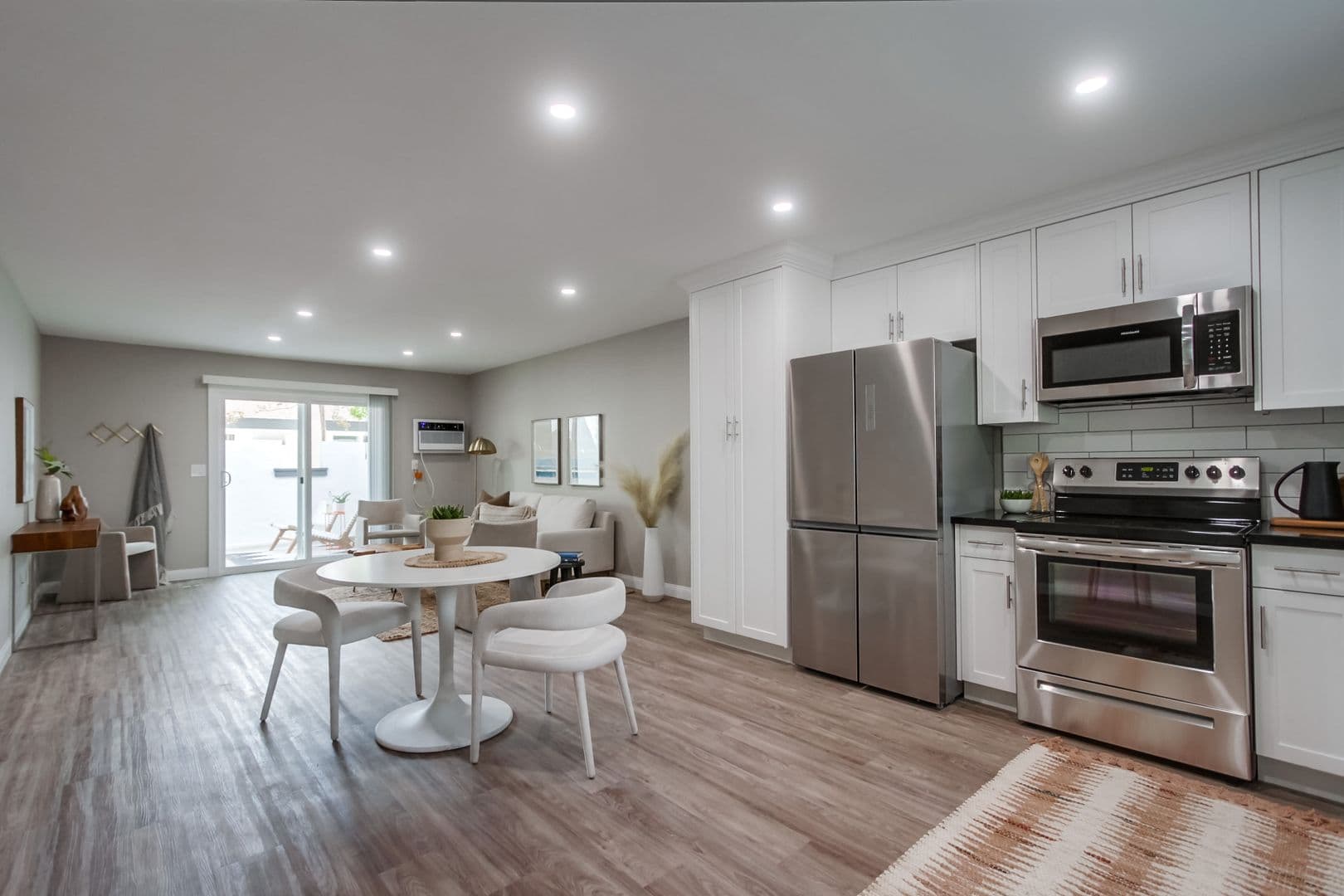 Escondido Apartment: 1701 S. Juniper St.