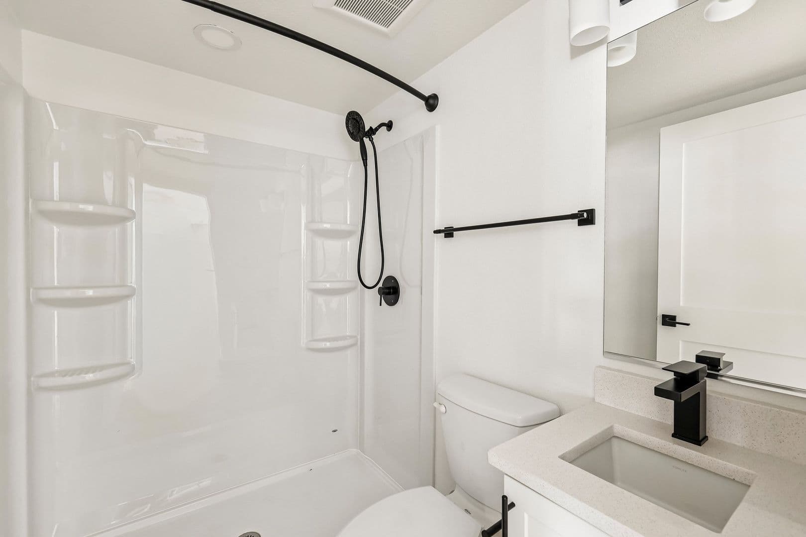 Imperial Beach Apartment: 1031-1033 Imperial Beach Blvd