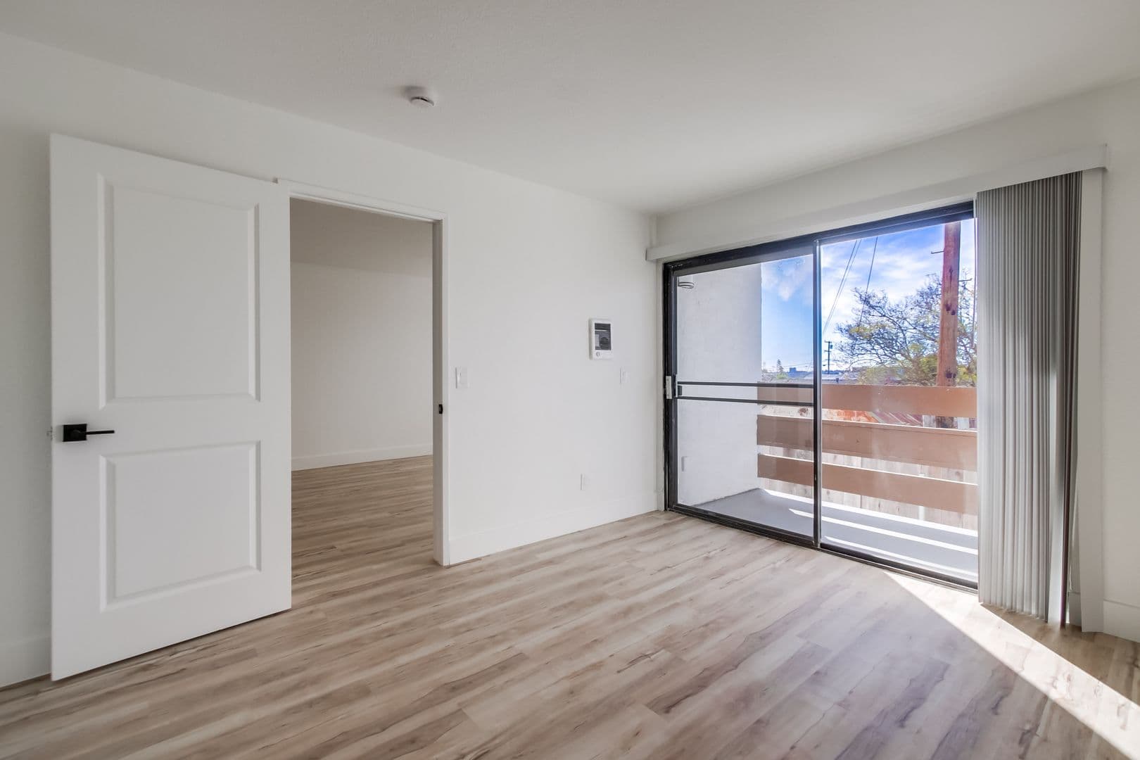 San Diego Apartment: 3502 Angelucci St