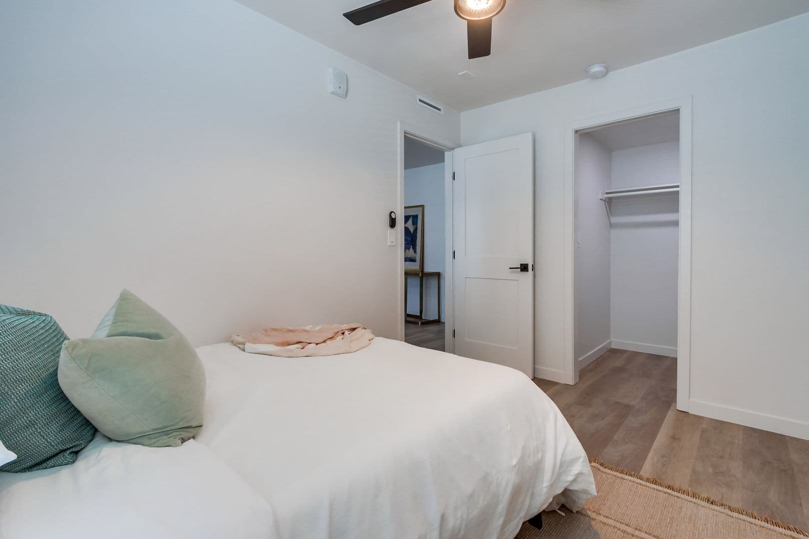 San Diego Apartment: 4820-4880 Clairemont Mesa Blvd