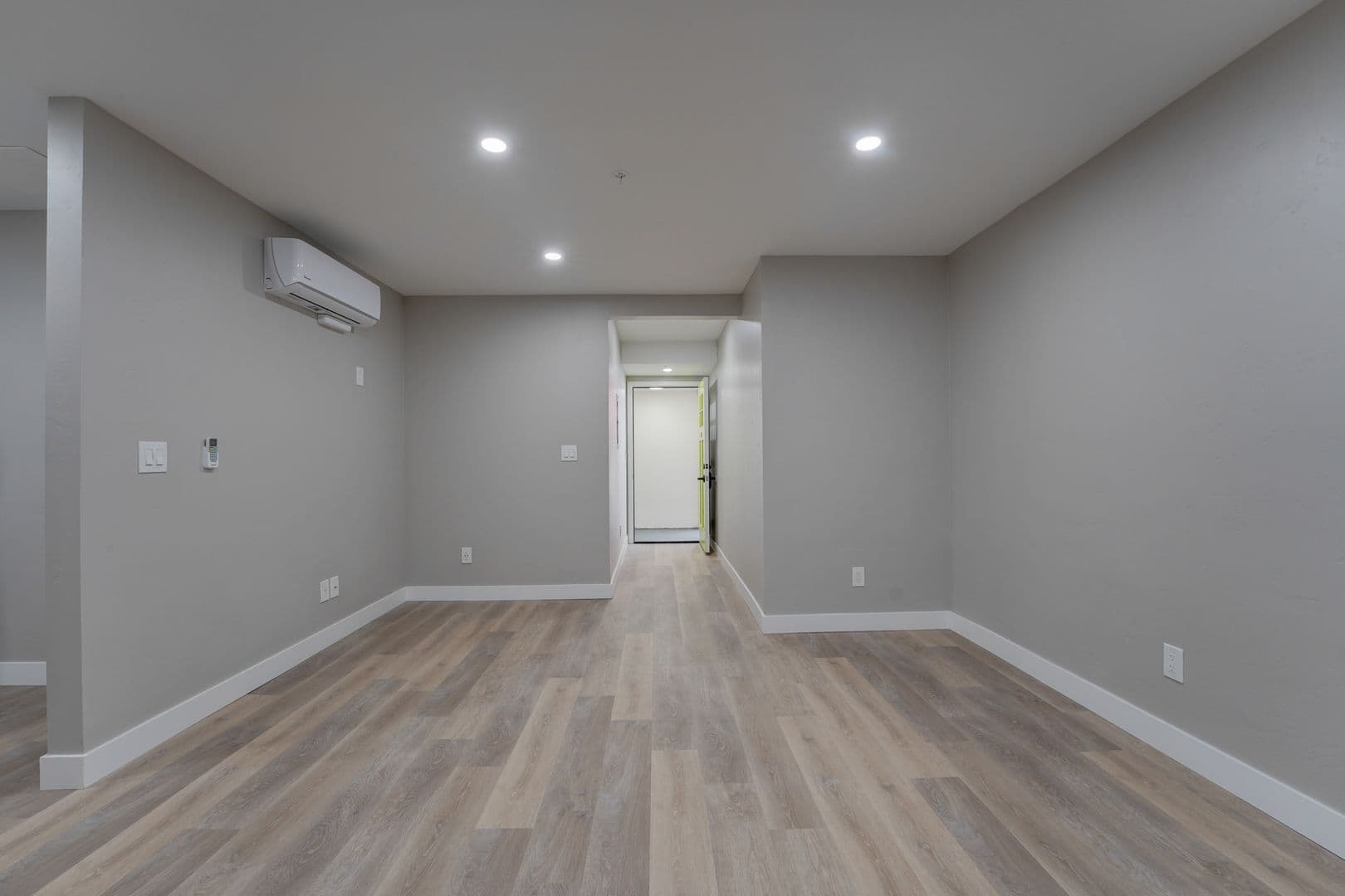 San Diego Apartment: 1239 Robinson Avenue