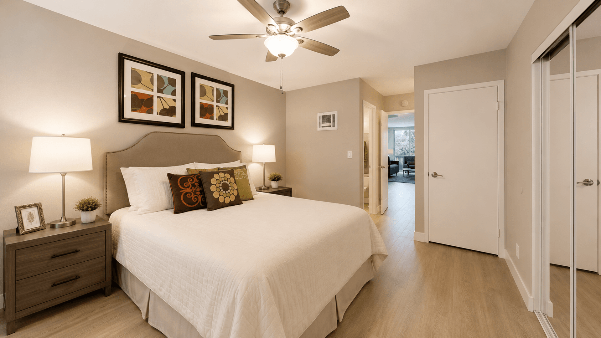 La Mesa Apartment: 7200 Saranac St