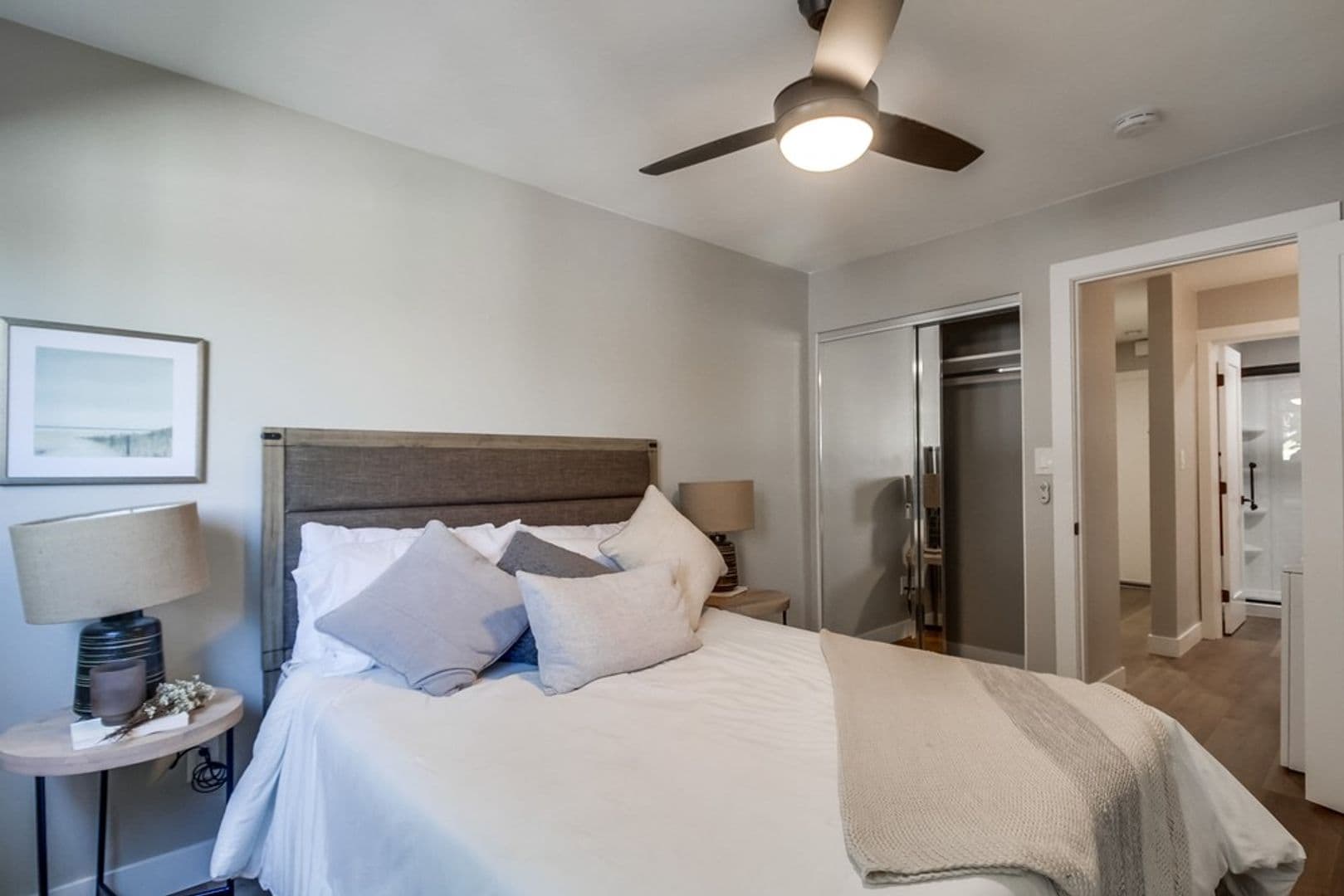 La Mesa Apartment: 4969 Mills Street