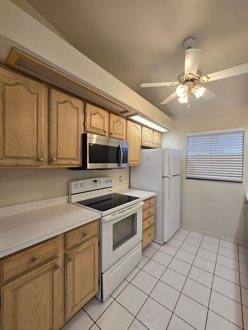 Cape Coral House: 4815 Triton Ct E #7