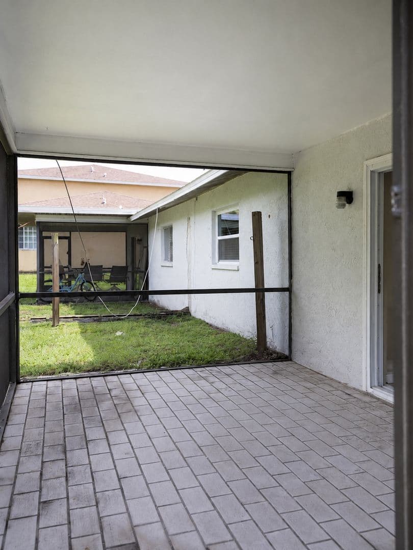 Cape Coral House: 4131 Skyline Blvd