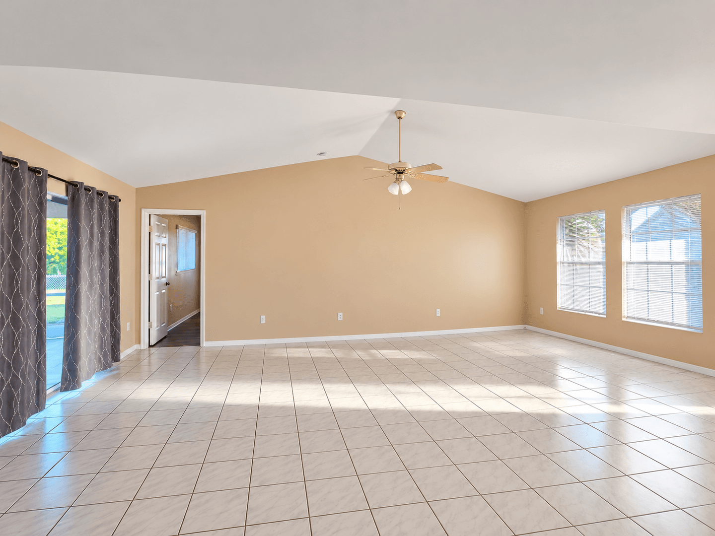 Cape Coral House: 2924 SW 2nd Ave