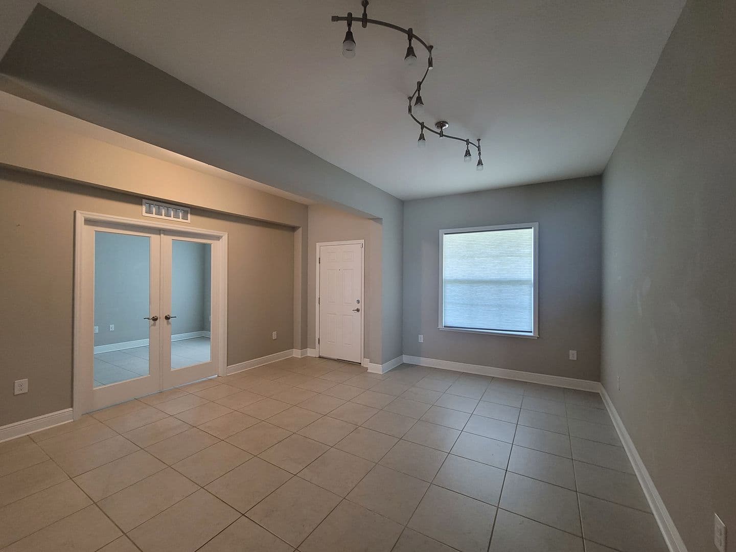 Cape Coral House: 1733 SW 38th Ln