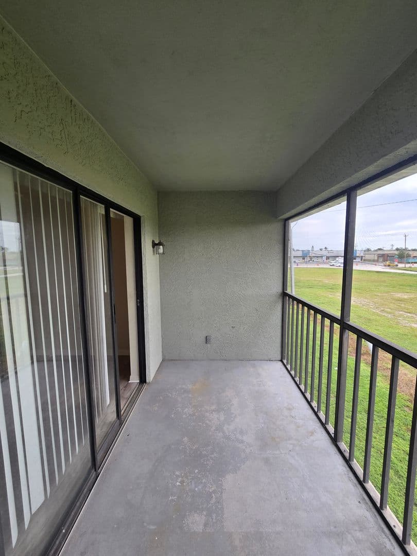 Cape Coral House: 4815 Triton Ct E #7