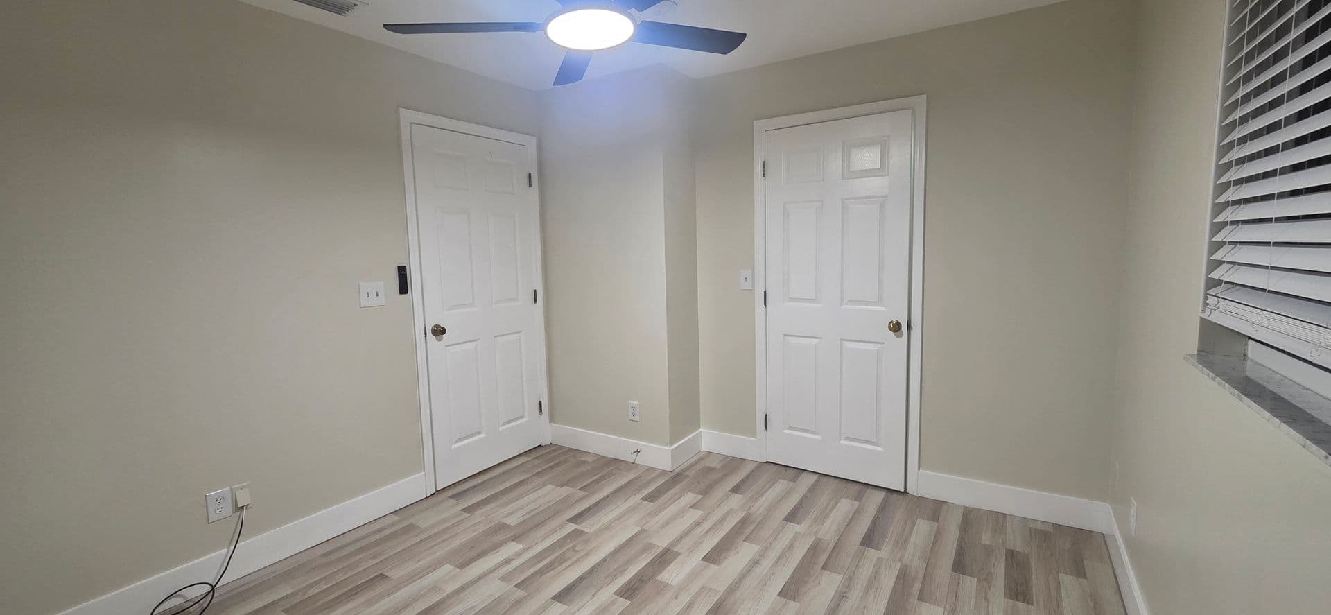 Cape Coral House: 1013 SE 12th Ter