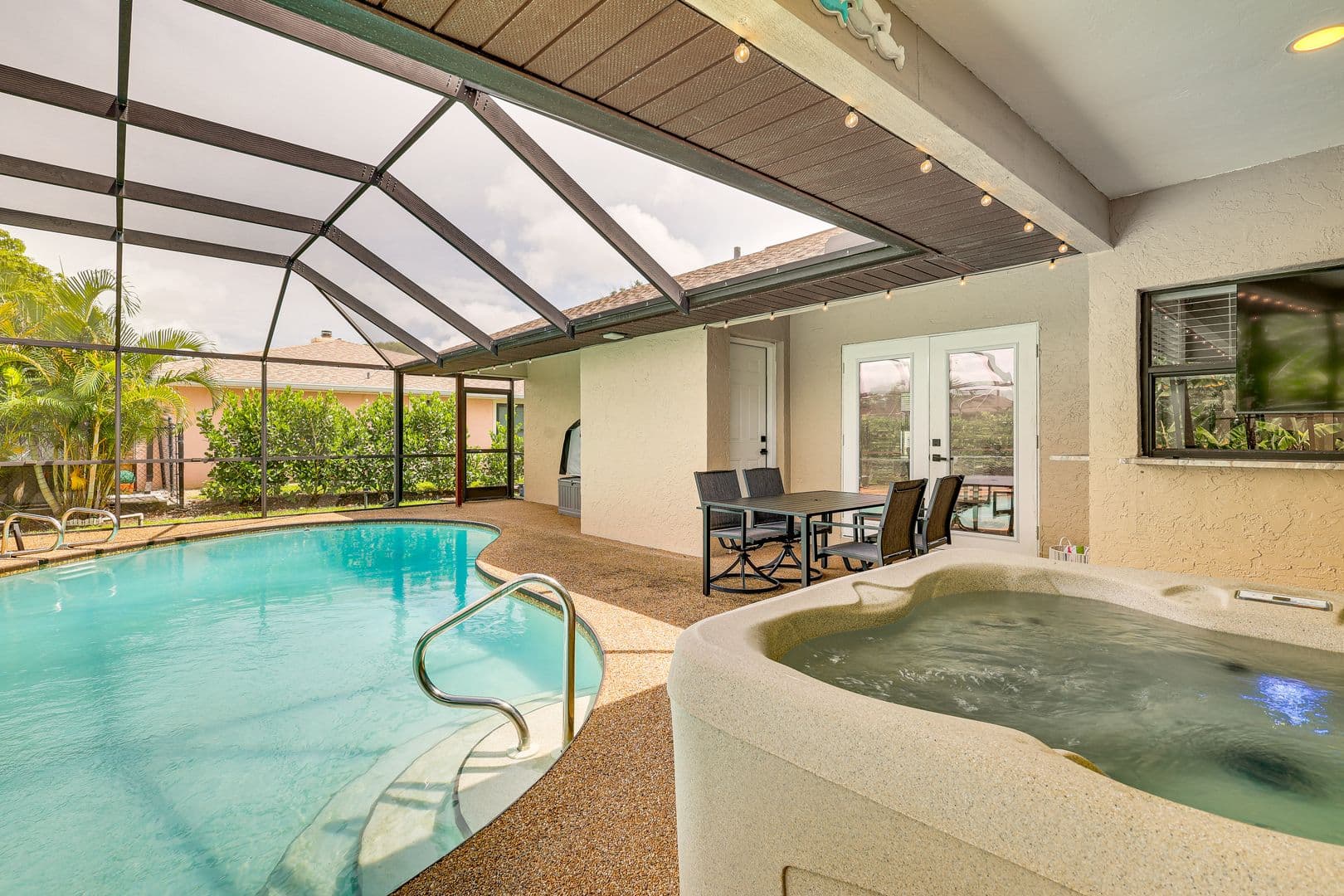 Ft. Myers House: 6030 Perthshire Ln