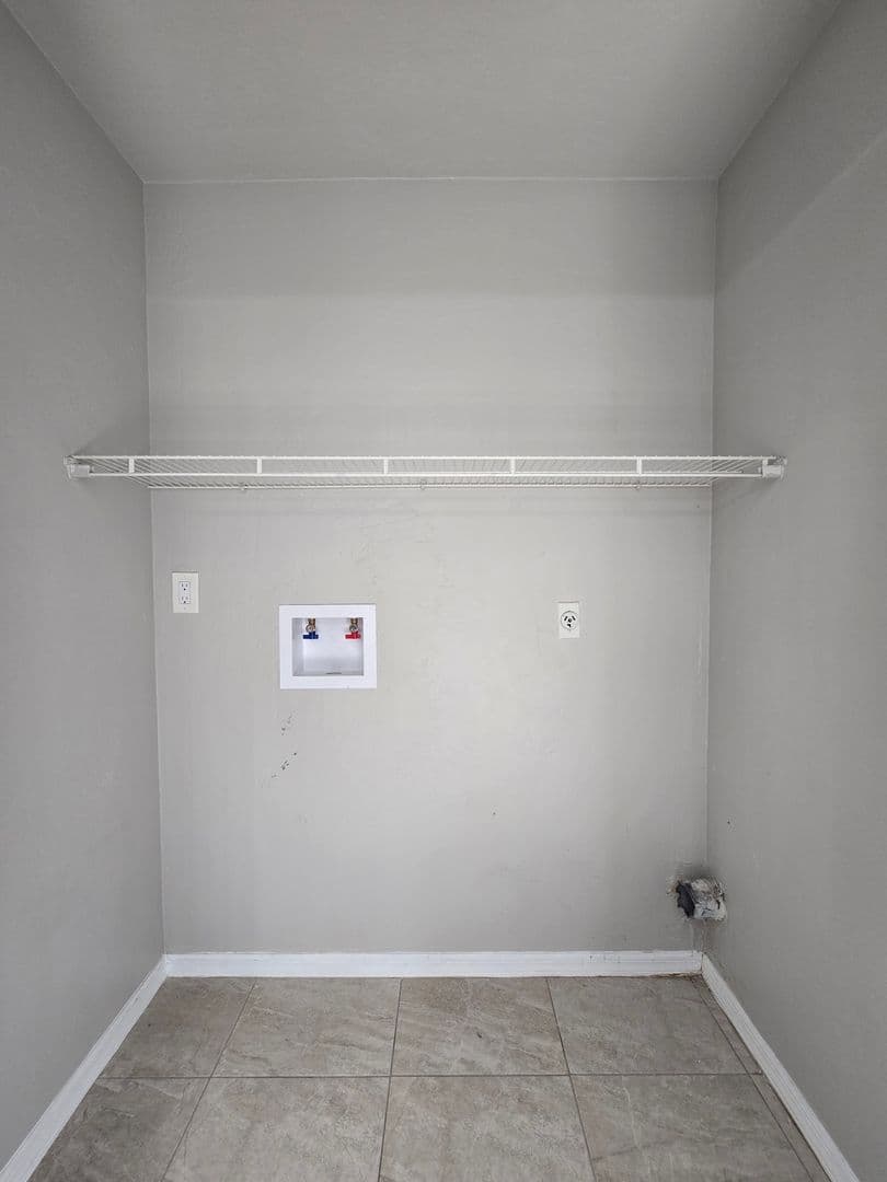 Cape Coral House: 4815 Triton Ct E #1