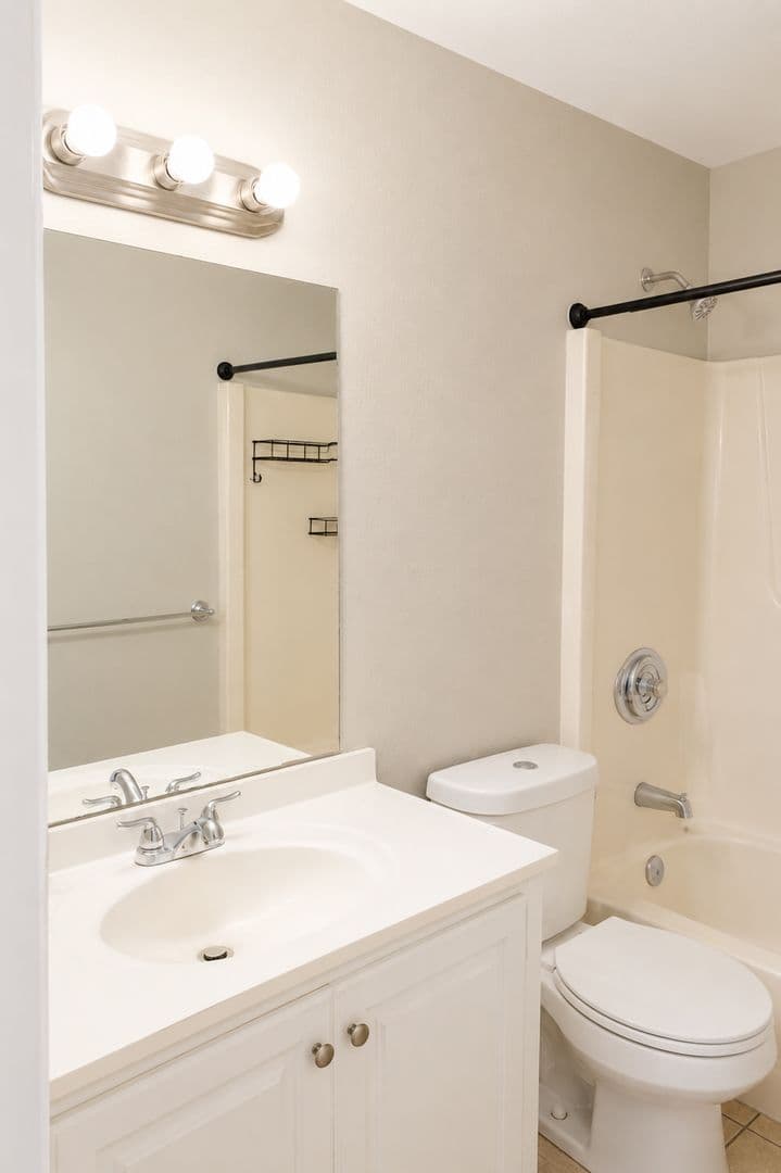 Bokeelia House: 5443 Ave E