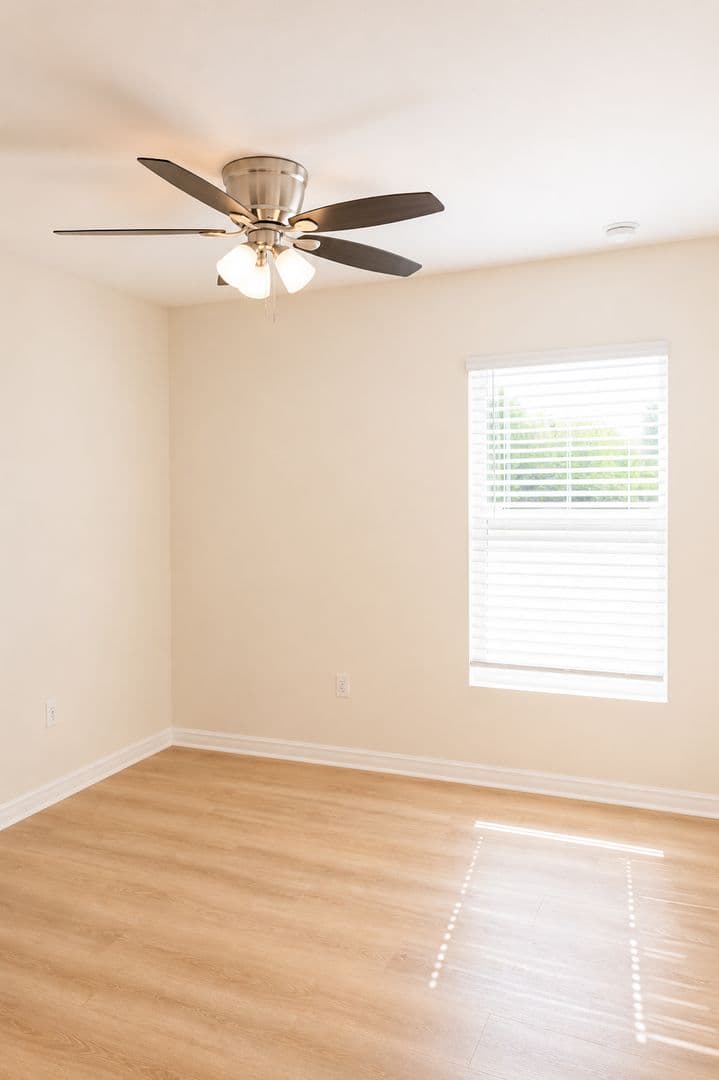 Cape Coral House: 1108 NE 36th Ln