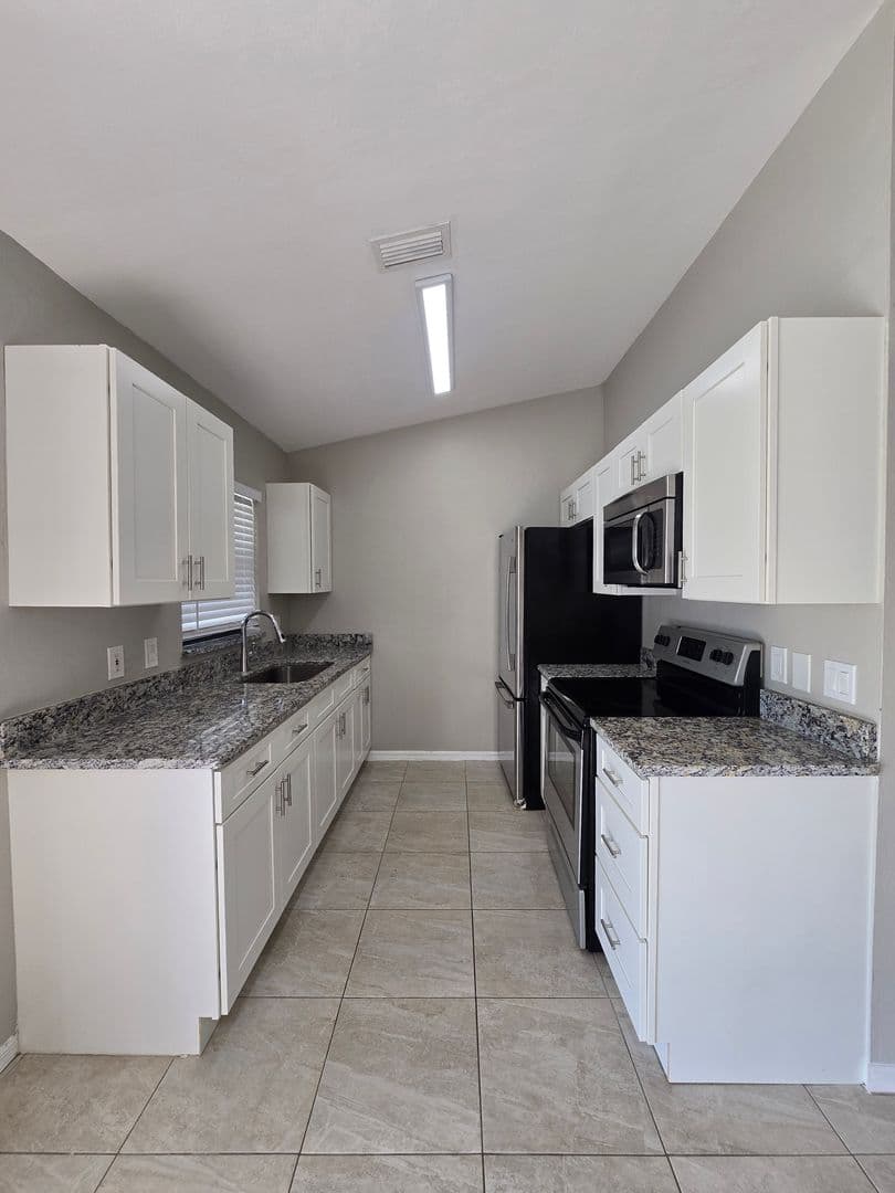 Cape Coral House: 4815 Triton Ct E #1