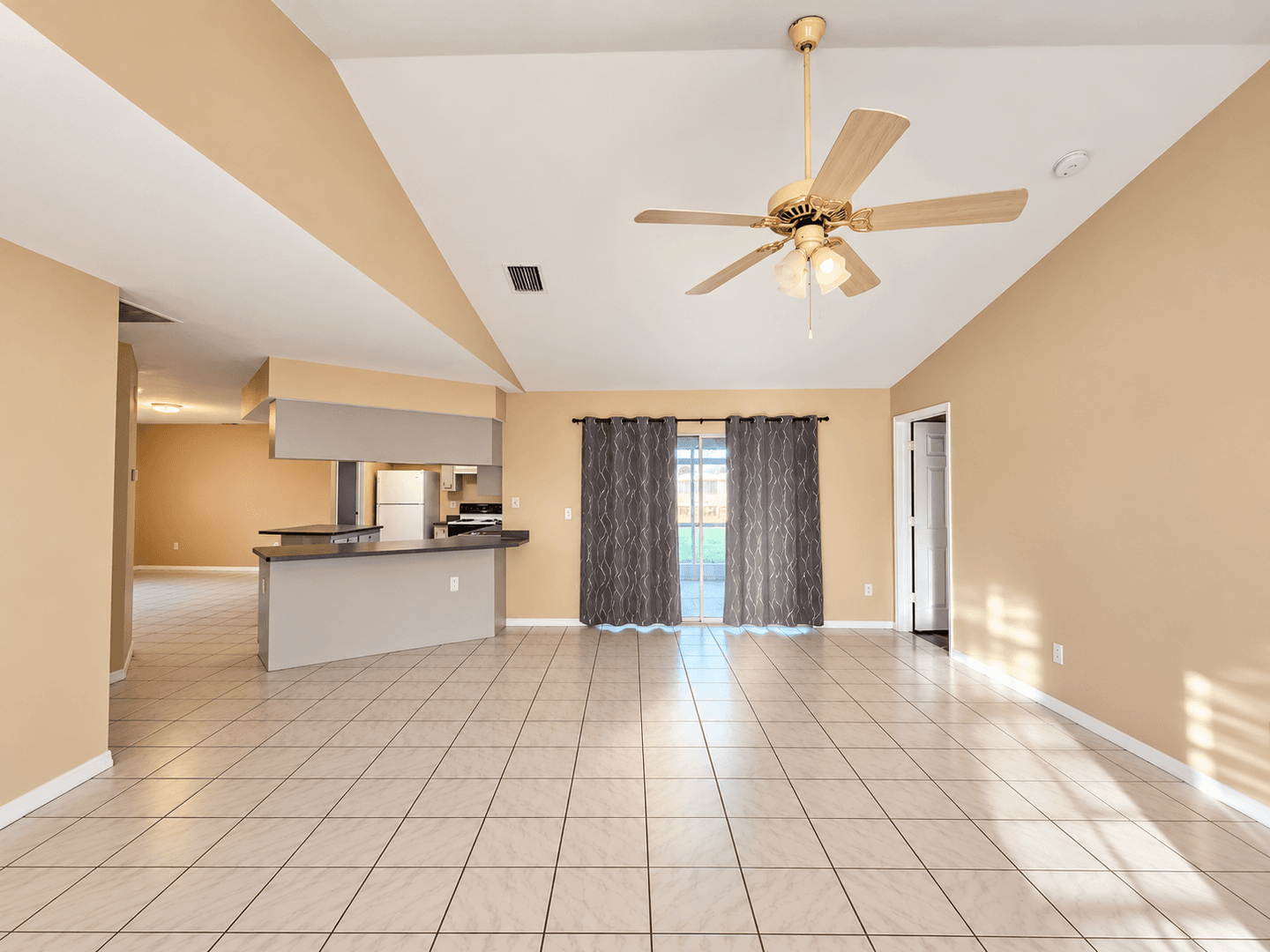 Cape Coral House: 2924 SW 2nd Ave