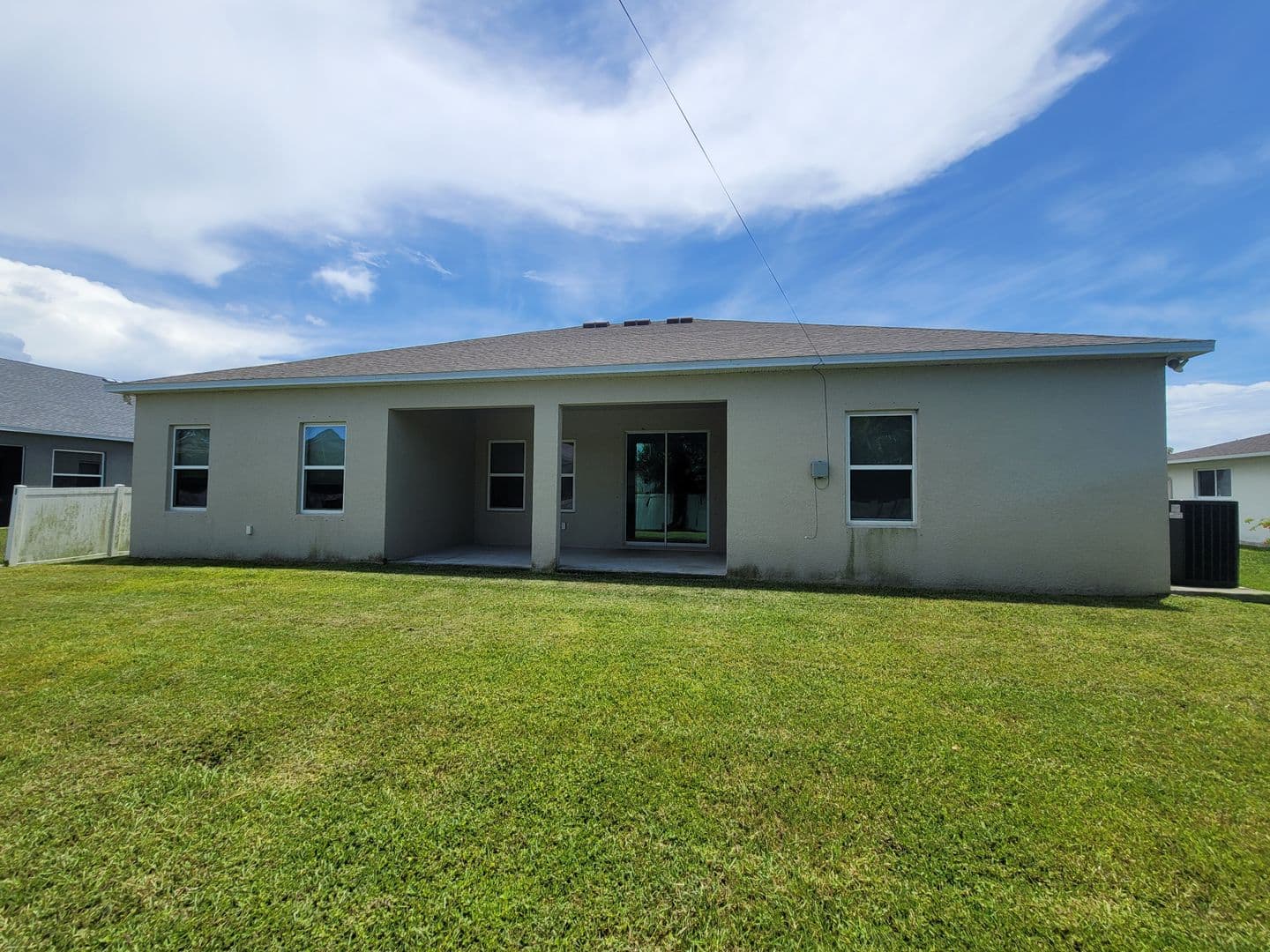 Cape Coral House: 1733 SW 38th Ln
