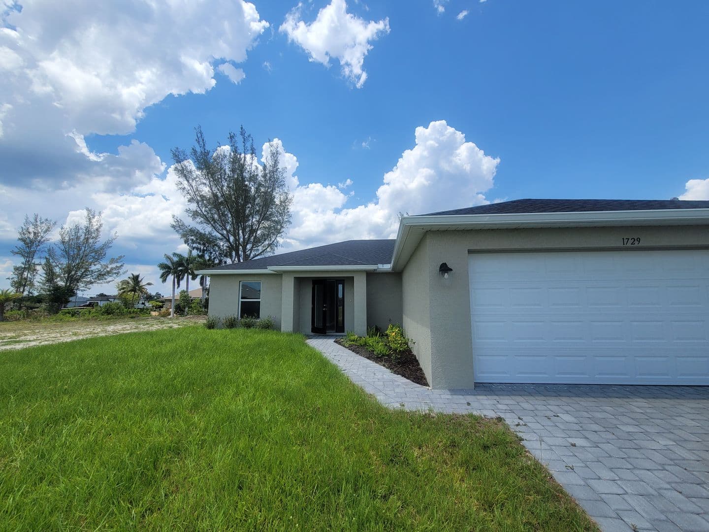 Cape Coral House: 1729 NW 20th Ter