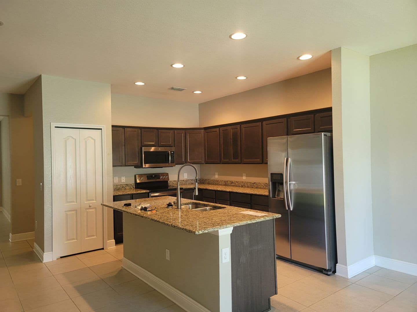 Cape Coral House: 1733 SW 38th Ln