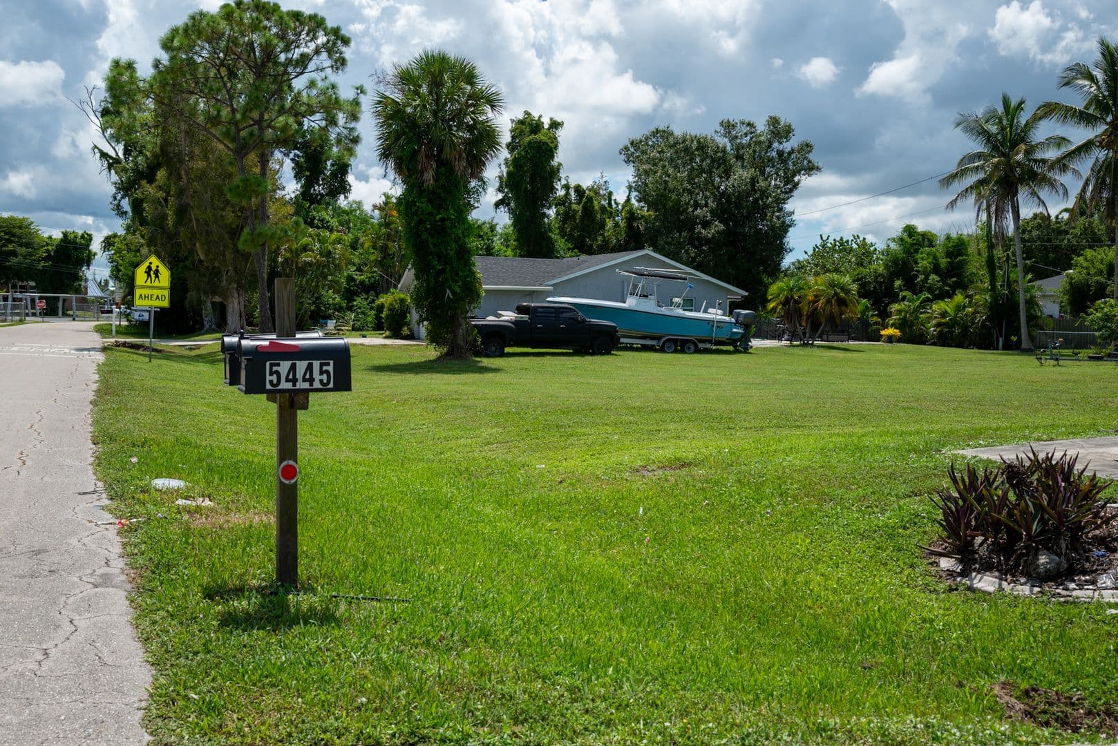 Bokeelia House: 5443 Ave E