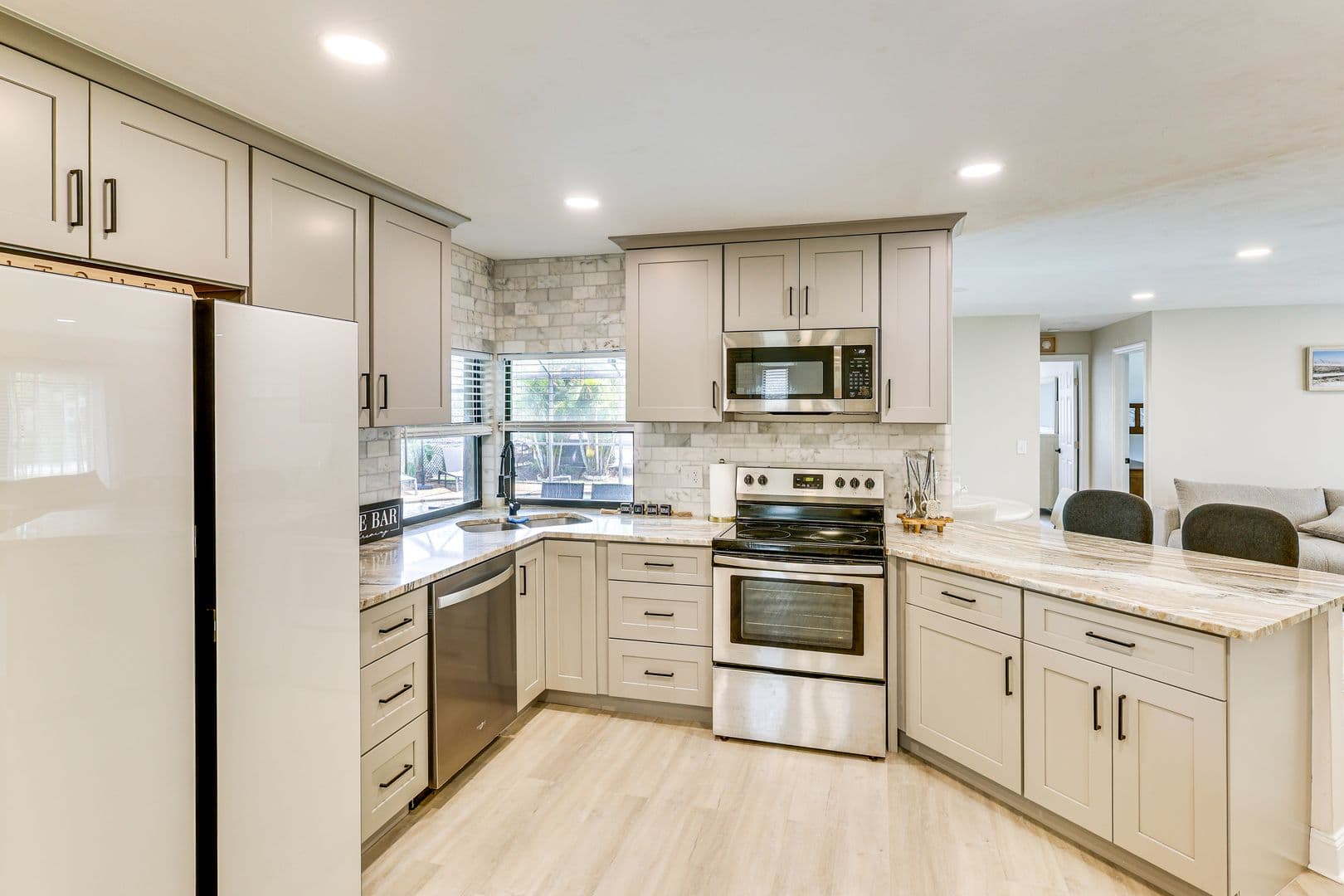 Ft. Myers House: 6030 Perthshire Ln