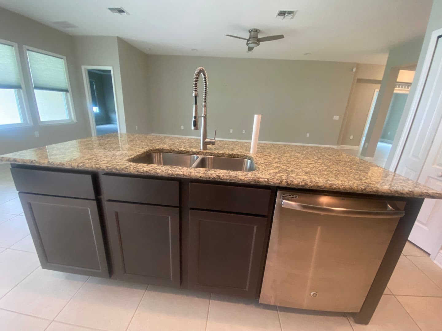 Cape Coral House: 1733 SW 38th Ln