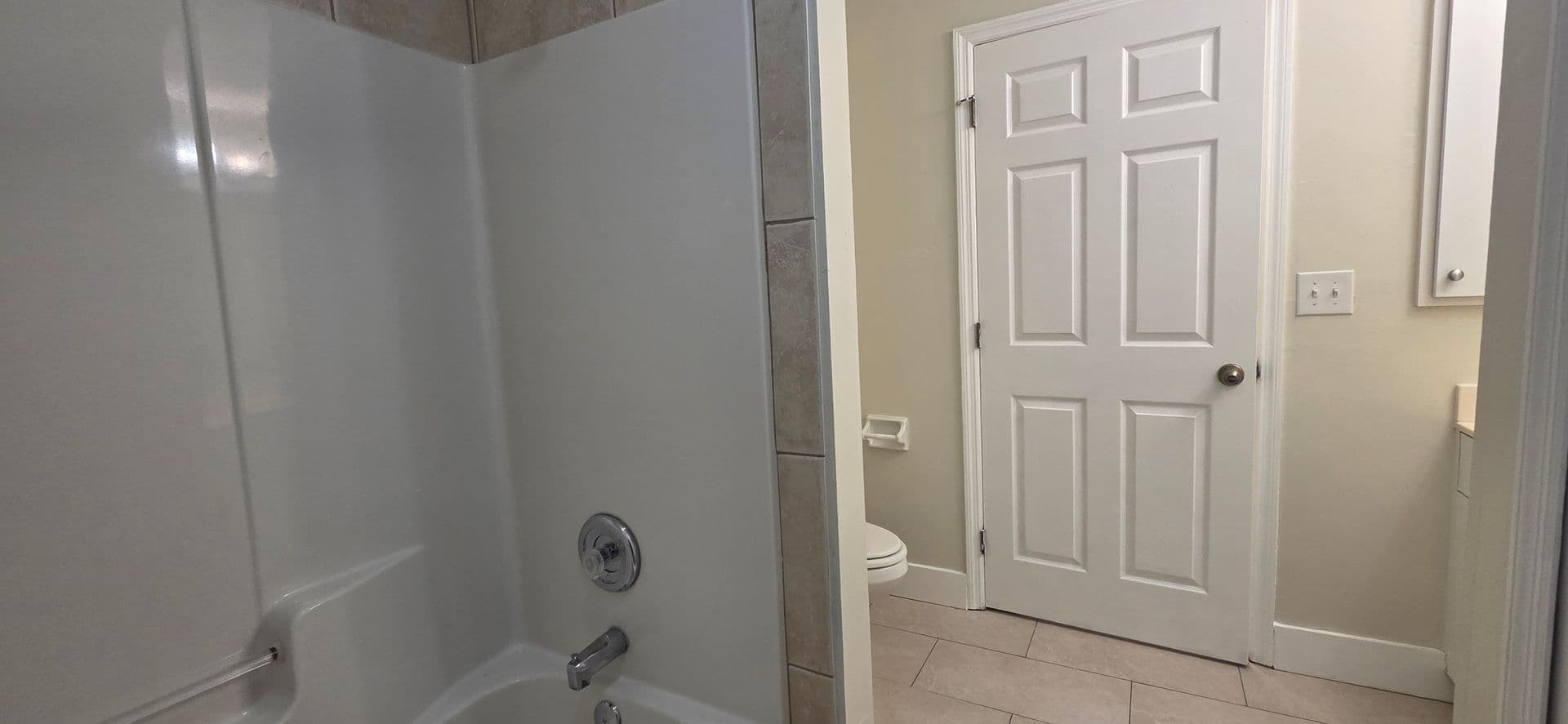 Cape Coral House: 1013 SE 12th Ter
