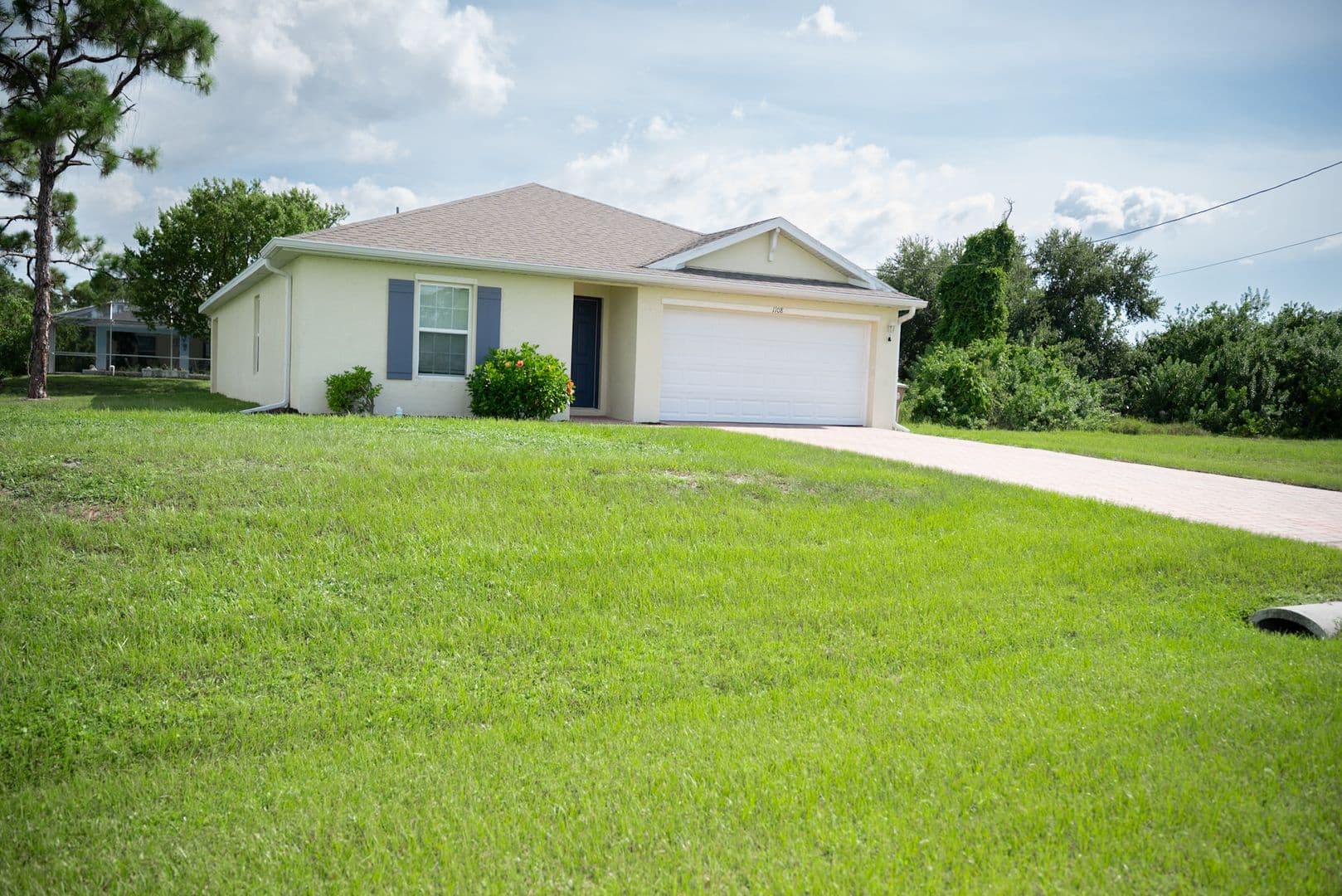 Cape Coral House: 1108 NE 36th Ln