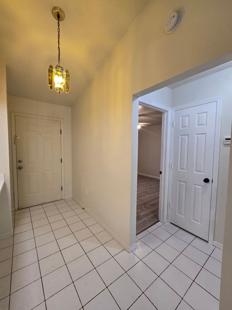 Cape Coral House: 4815 Triton Ct E #7