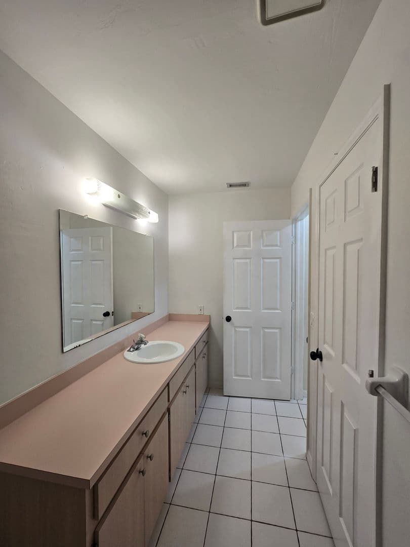 Cape Coral House: 4815 Triton Ct E #7