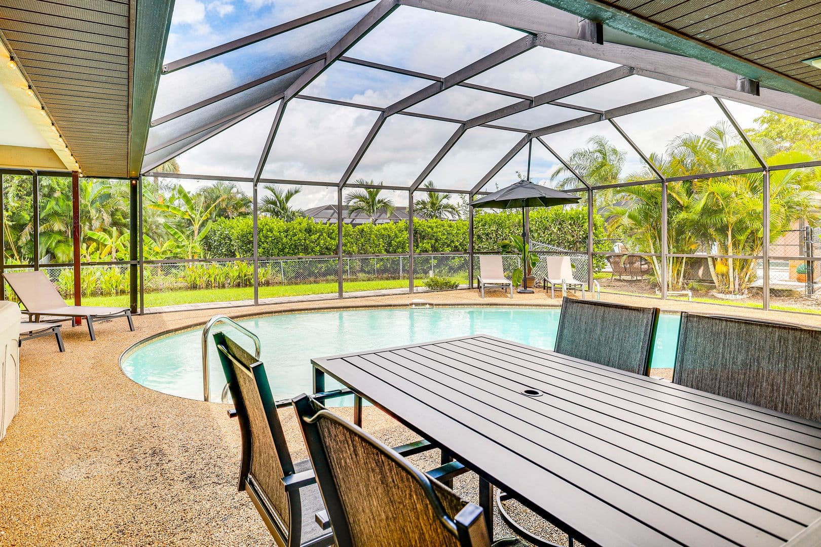 Ft. Myers House: 6030 Perthshire Ln