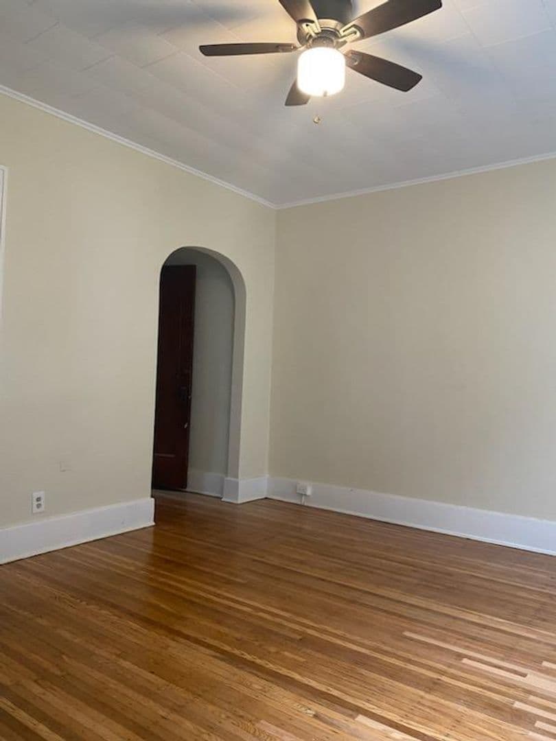 Rochester Apartment: 960 Dewey Avenue