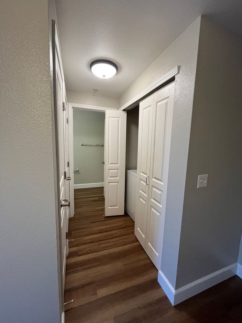Santa Rosa Apartment: 3587 Round Barn Blvd