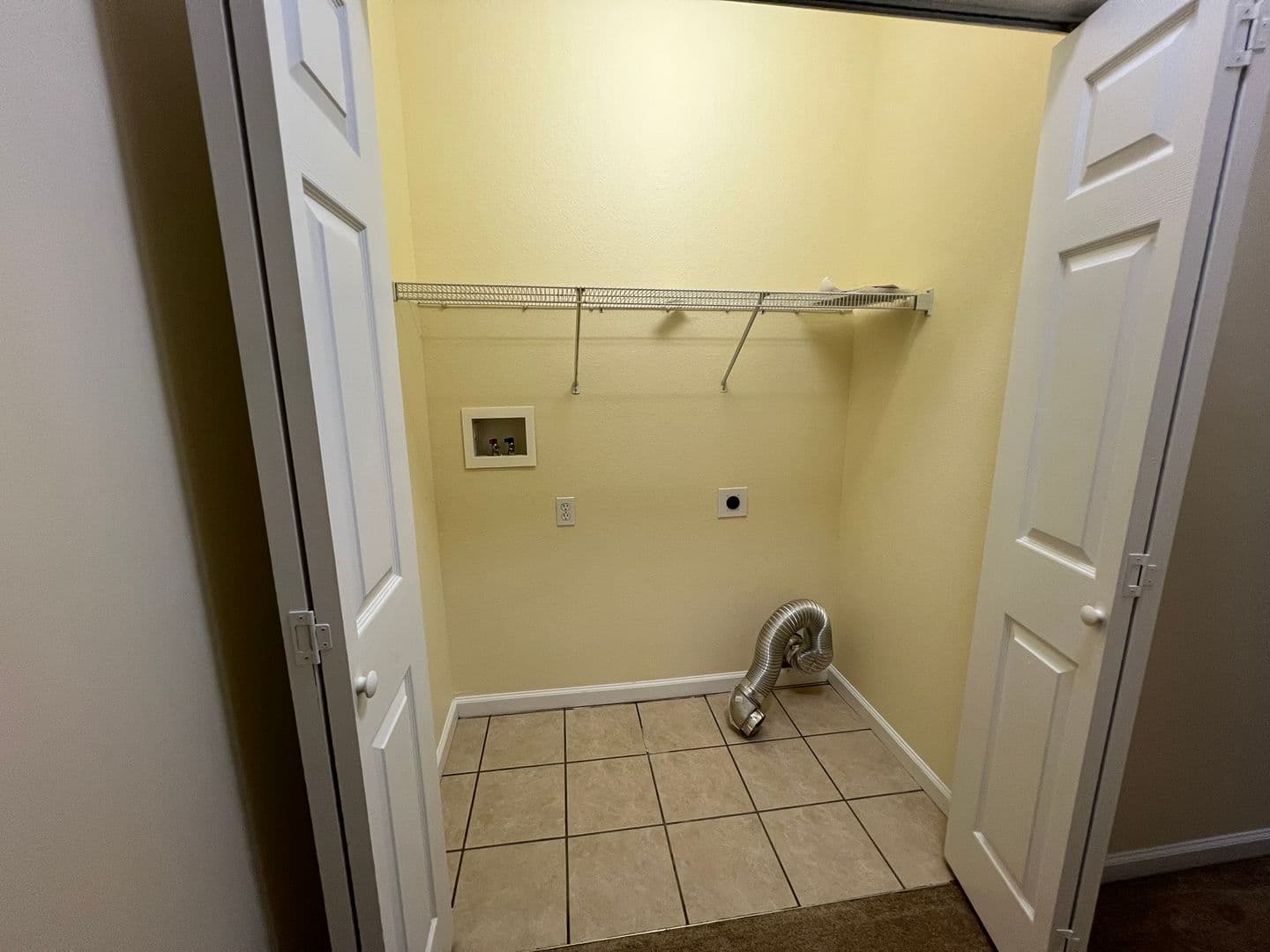 Arden Townhome: 14 Pepperbrush Trail