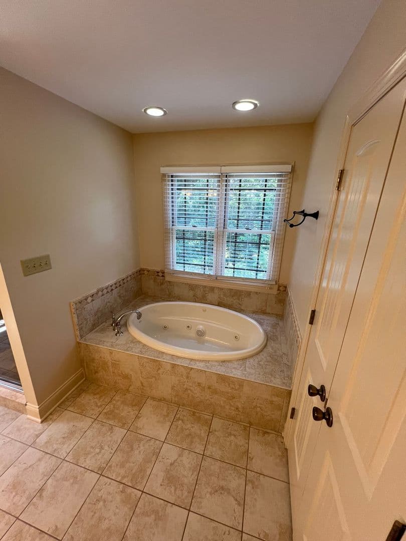 Asheville Townhome: 29 Jeff Drive