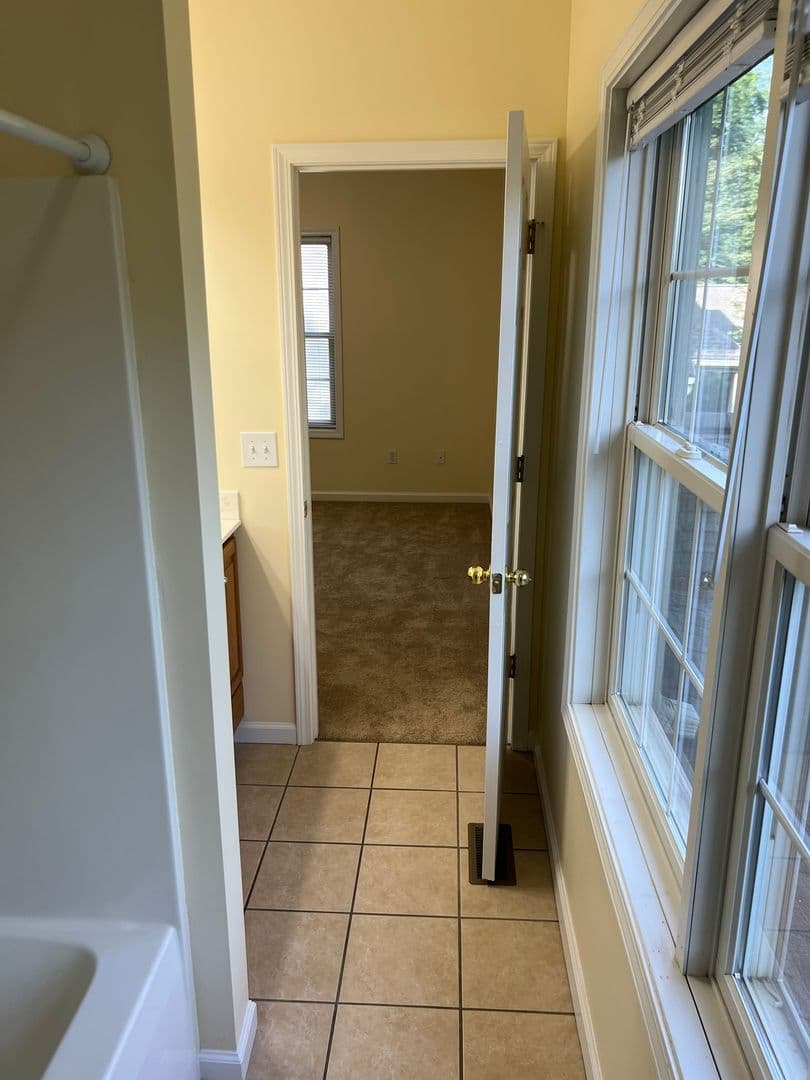 Arden Townhome: 14 Pepperbrush Trail