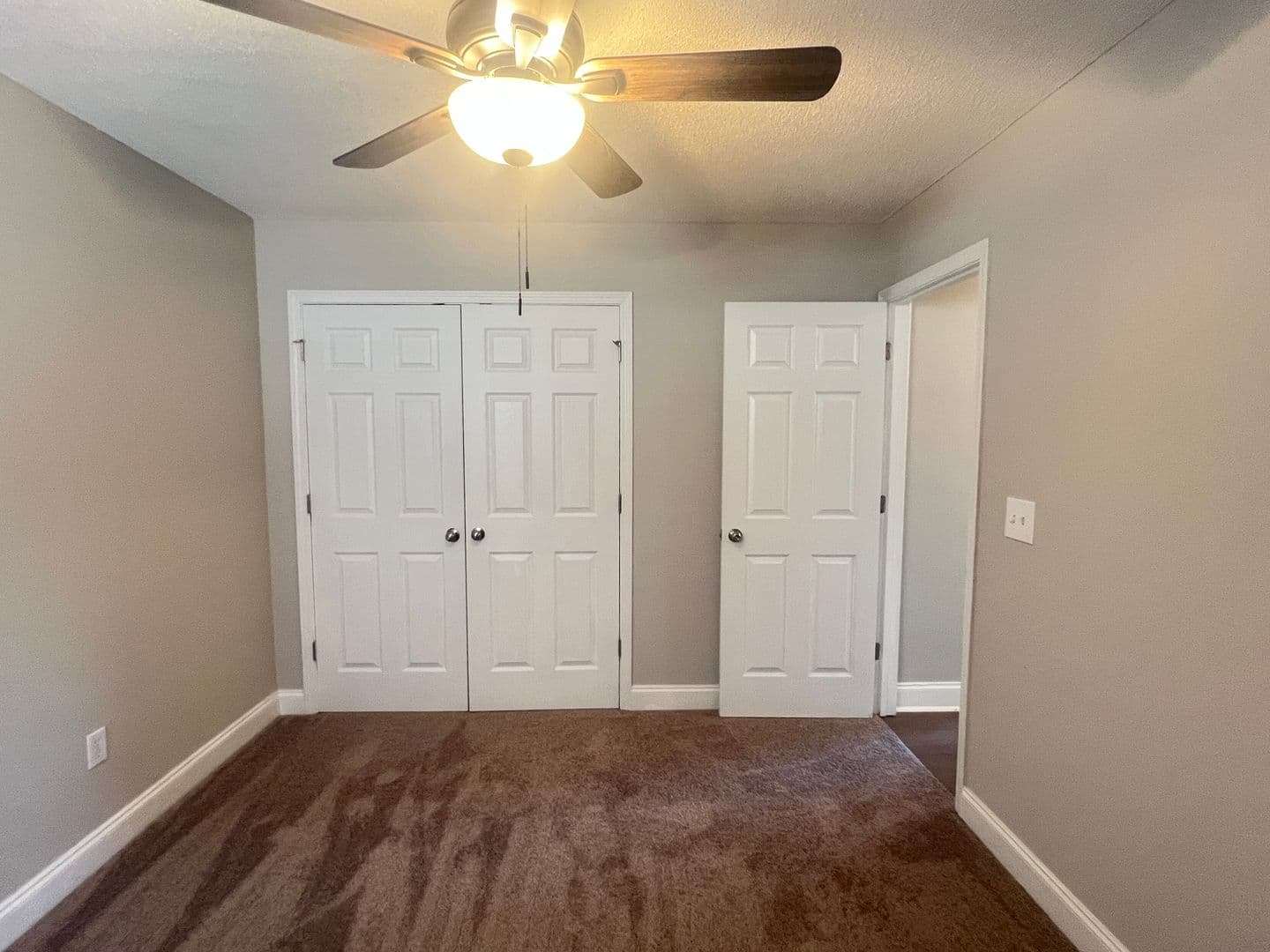 Byron House: 416 Covington Cove