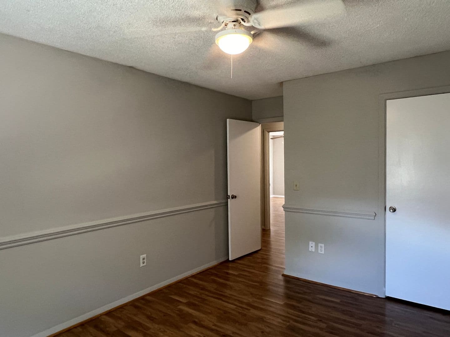 Bonaire House: 620 Maplewood Dr